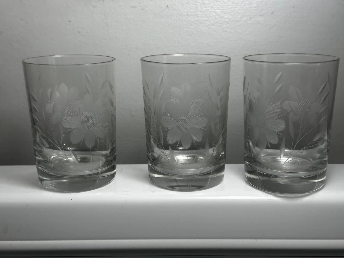 Vintage Hughes Corn Flower Tumblers - Set of 3 - photo 2