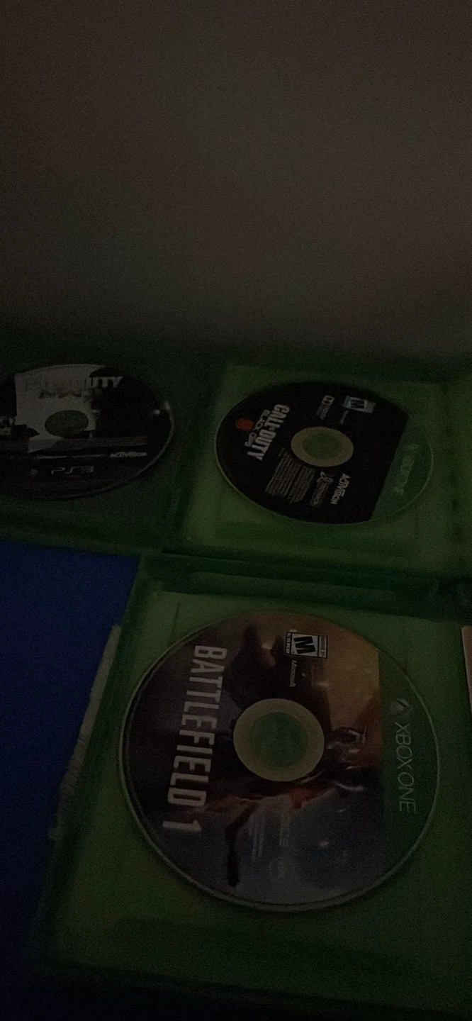 Call of Duty Black Ops and Battlefield 1 for Xbox One - photo 2