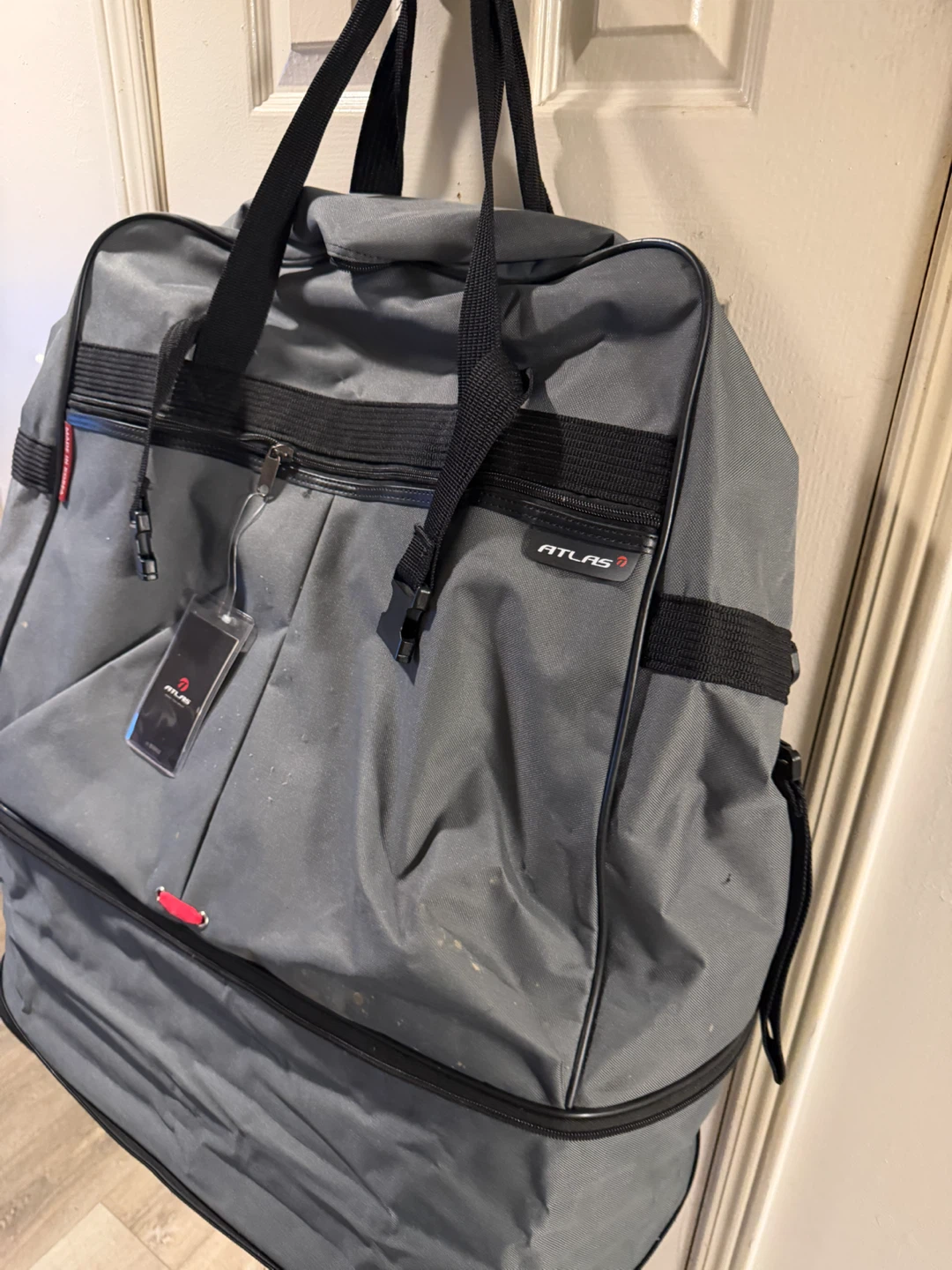 Atlas Grey Travel Duffel Bag - photo 4