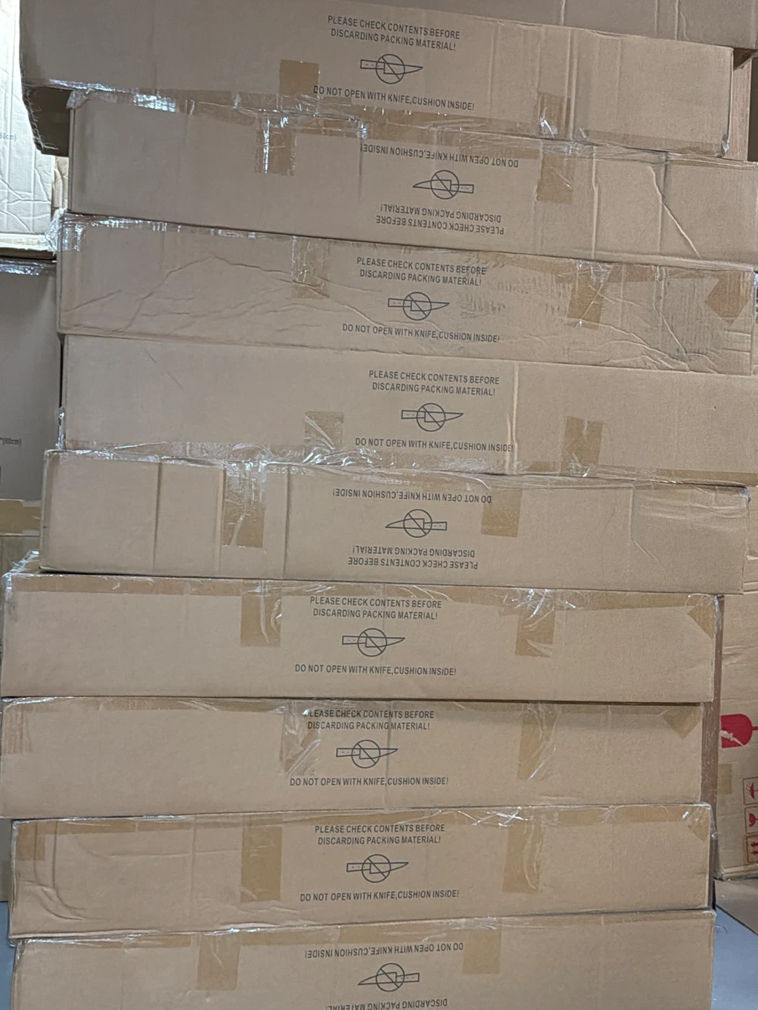 Set of 2!! BNIB!!!  Cream and Black Rocking Chair - photo 3