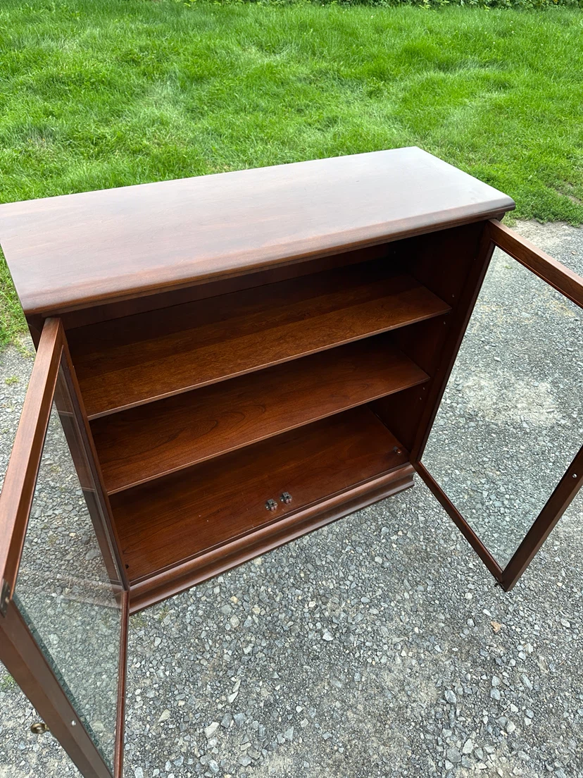 Vintage Gibbard Solid Cherry Cabinet / Bookcase (CAN DELIVER) - photo 5