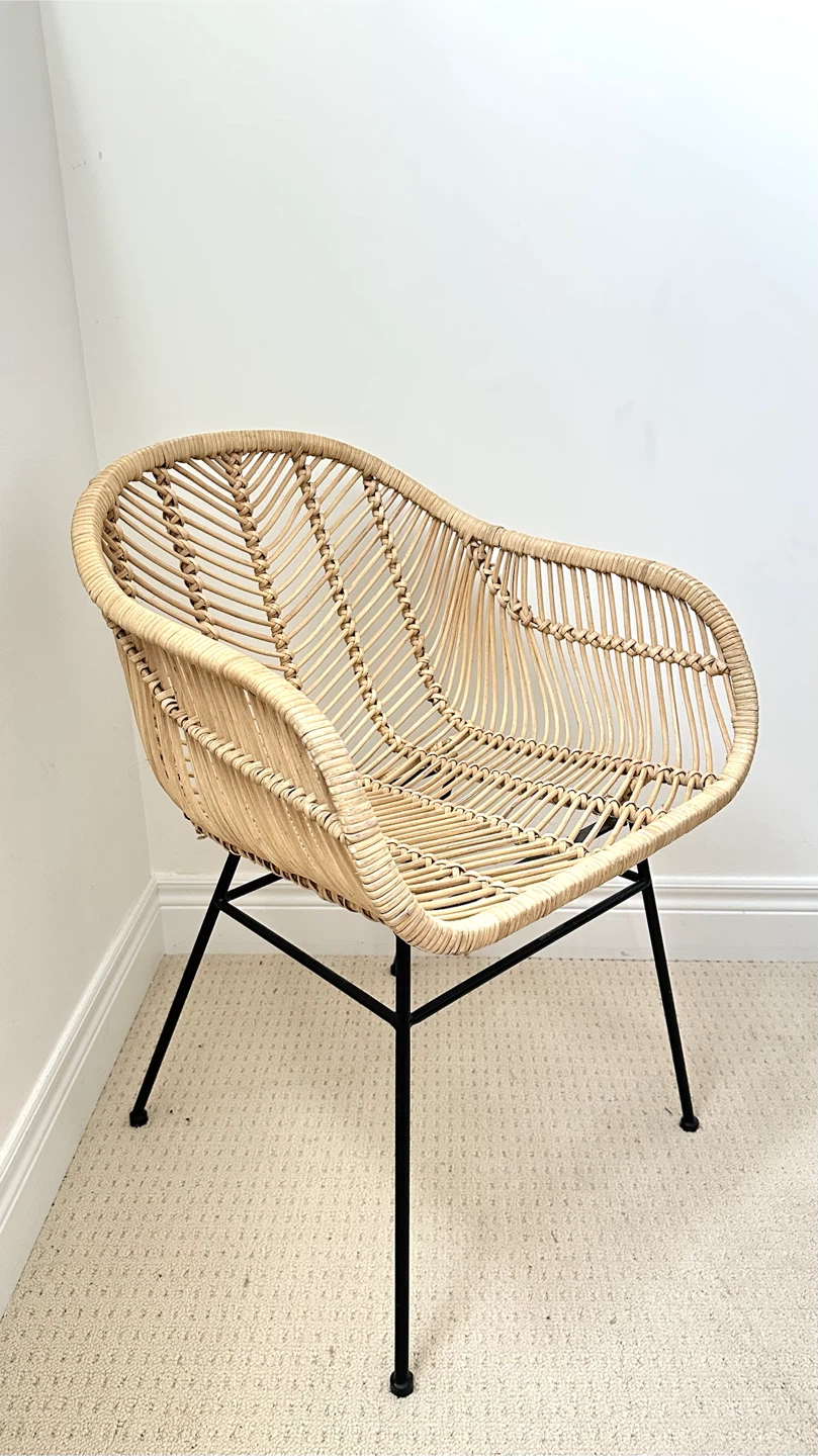 Set of Four Woven Rattan Dining Chair with Black Metal Legs - photo 3