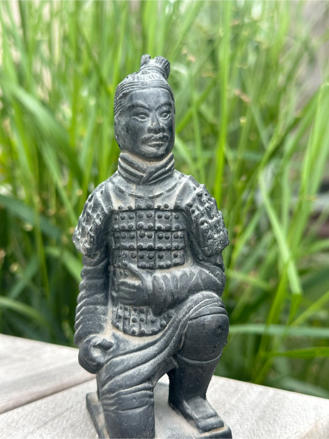 Terracotta Warrior Kneeling Statue - photo 2