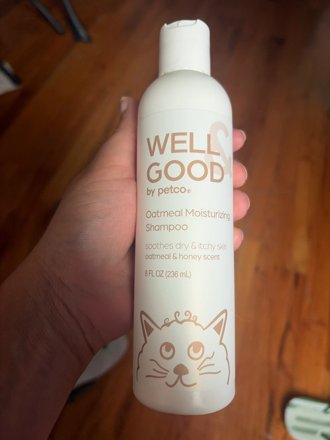 Well & Good Oatmeal Moisturizing Cat Shampoo - 8 oz