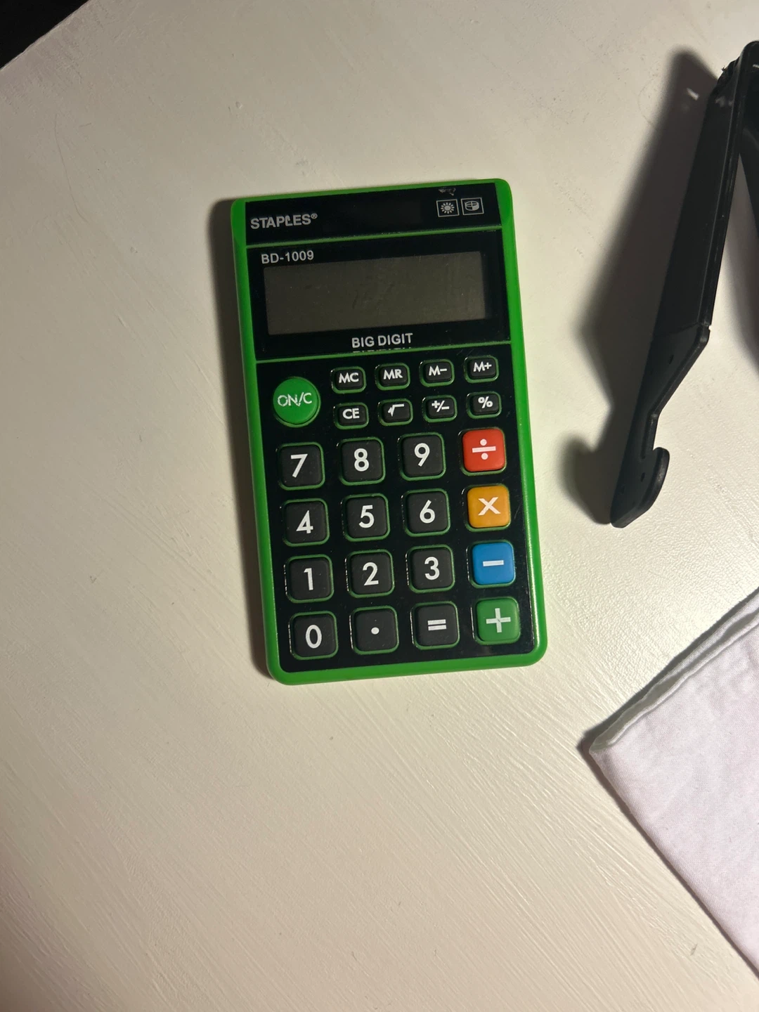 Staples BD-1009 Big Digit Calculator - photo 2