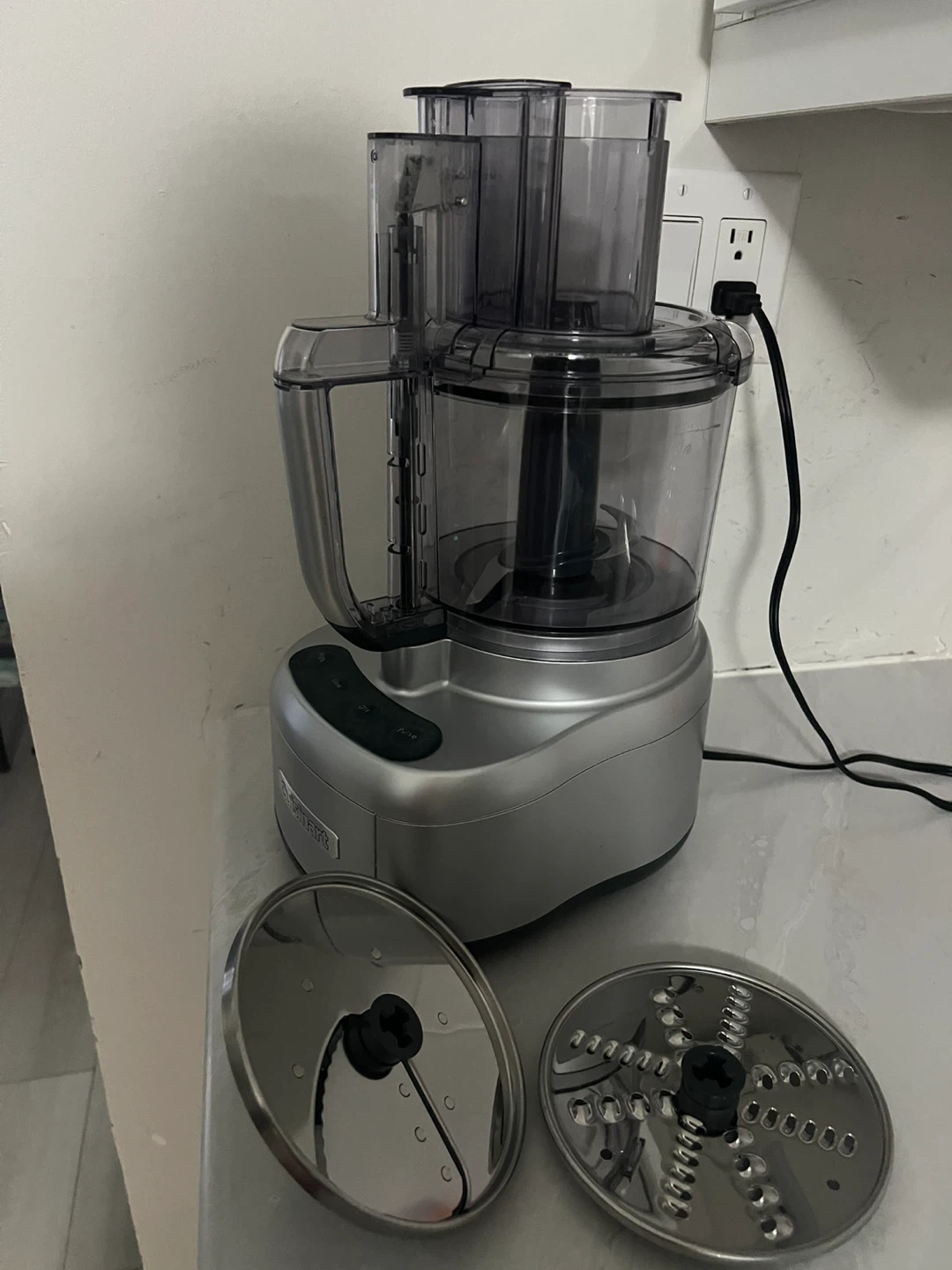 Cuisinart Food Processor - photo 2