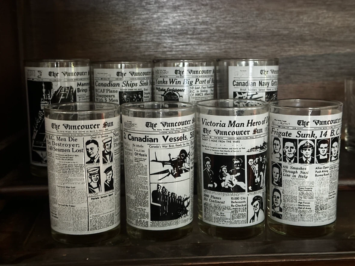 Set of 8 vintage Vancouver sun glasses