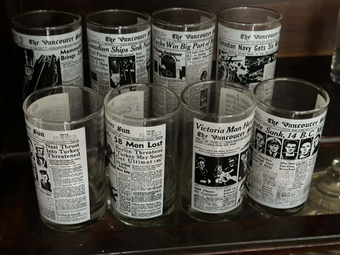 Set of 8 vintage Vancouver sun glasses - photo 3