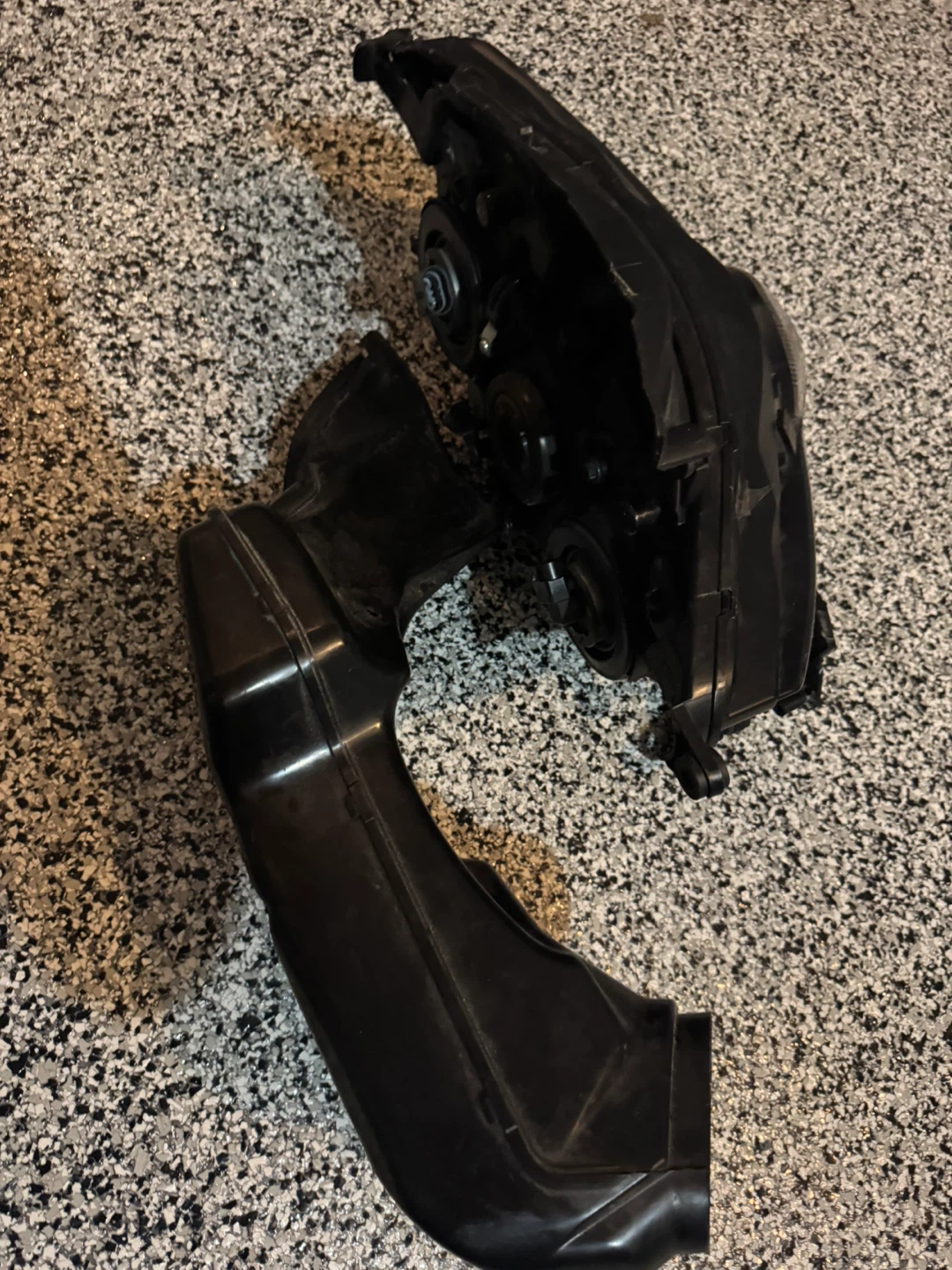 08-10 Suzuki GSXR 600 750 OEM Headlight Assembly Intake Duct