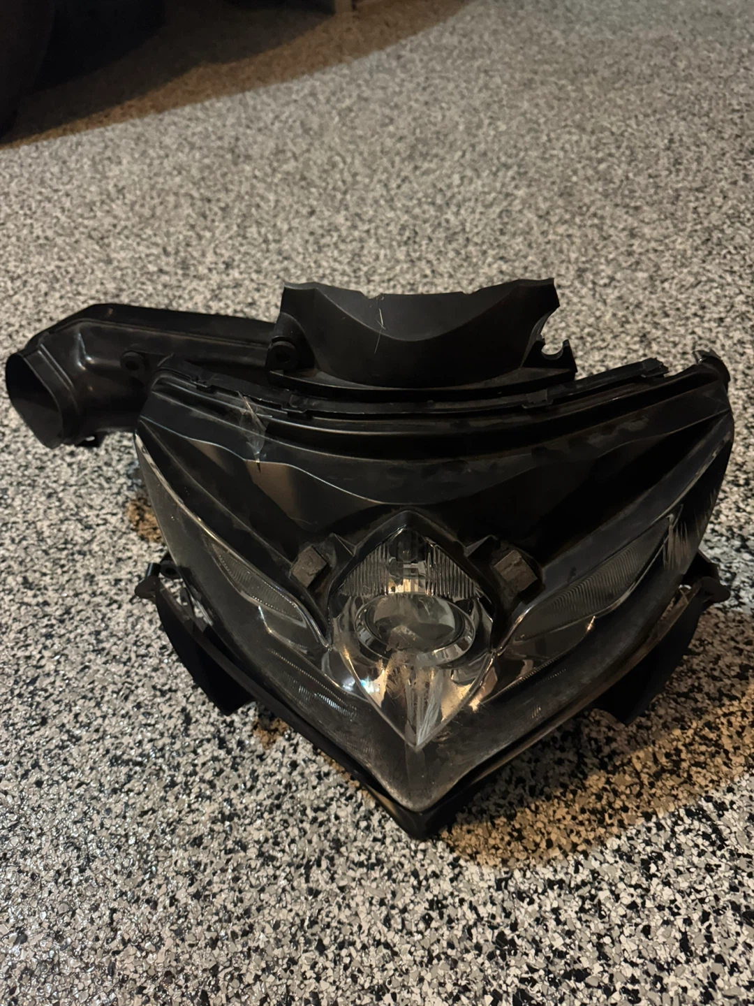 08-10 Suzuki GSXR 600 750 OEM Headlight Assembly Intake Duct - photo 4