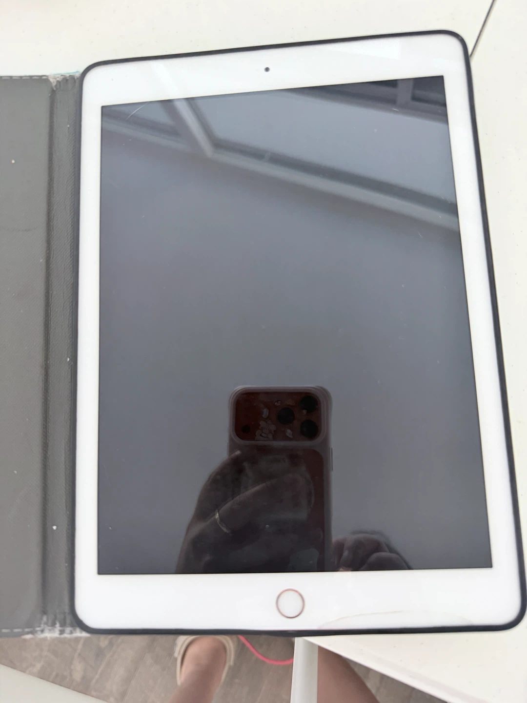 Ipad 6th generation with case