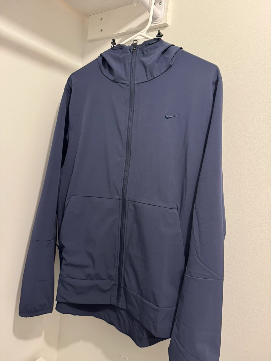 Brand new nike Men's Full-Zip Hooded Jacket medium - photo 2