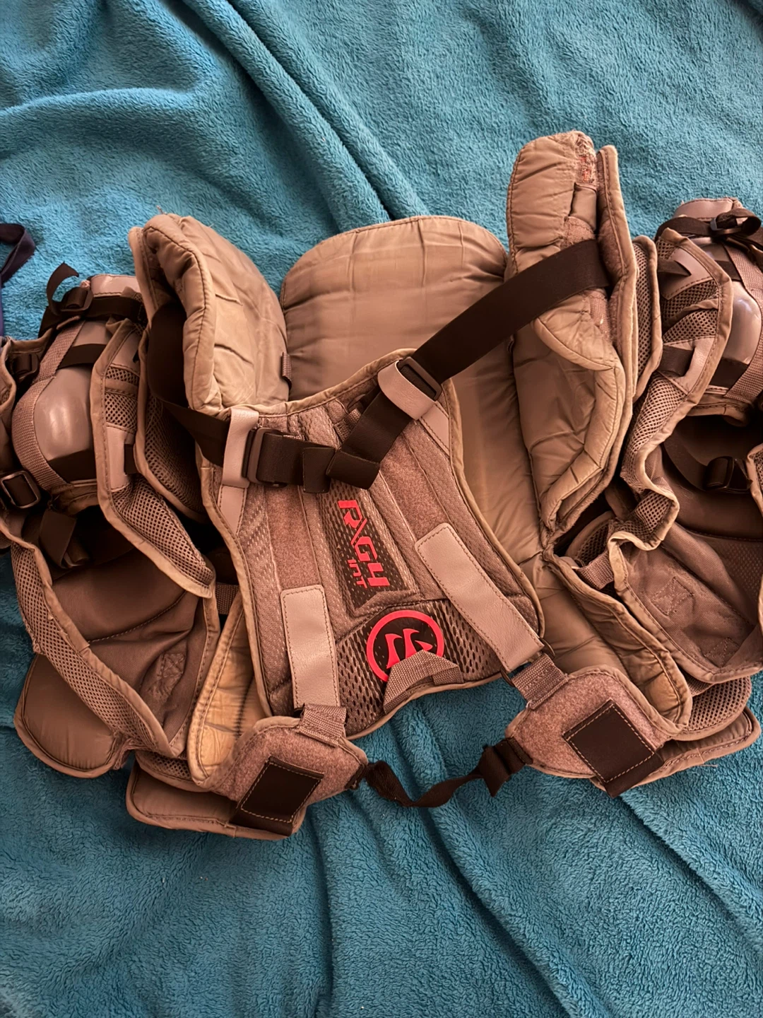 Warrior Ritual G4 Intermediate Goalie Chest Protector - photo 3