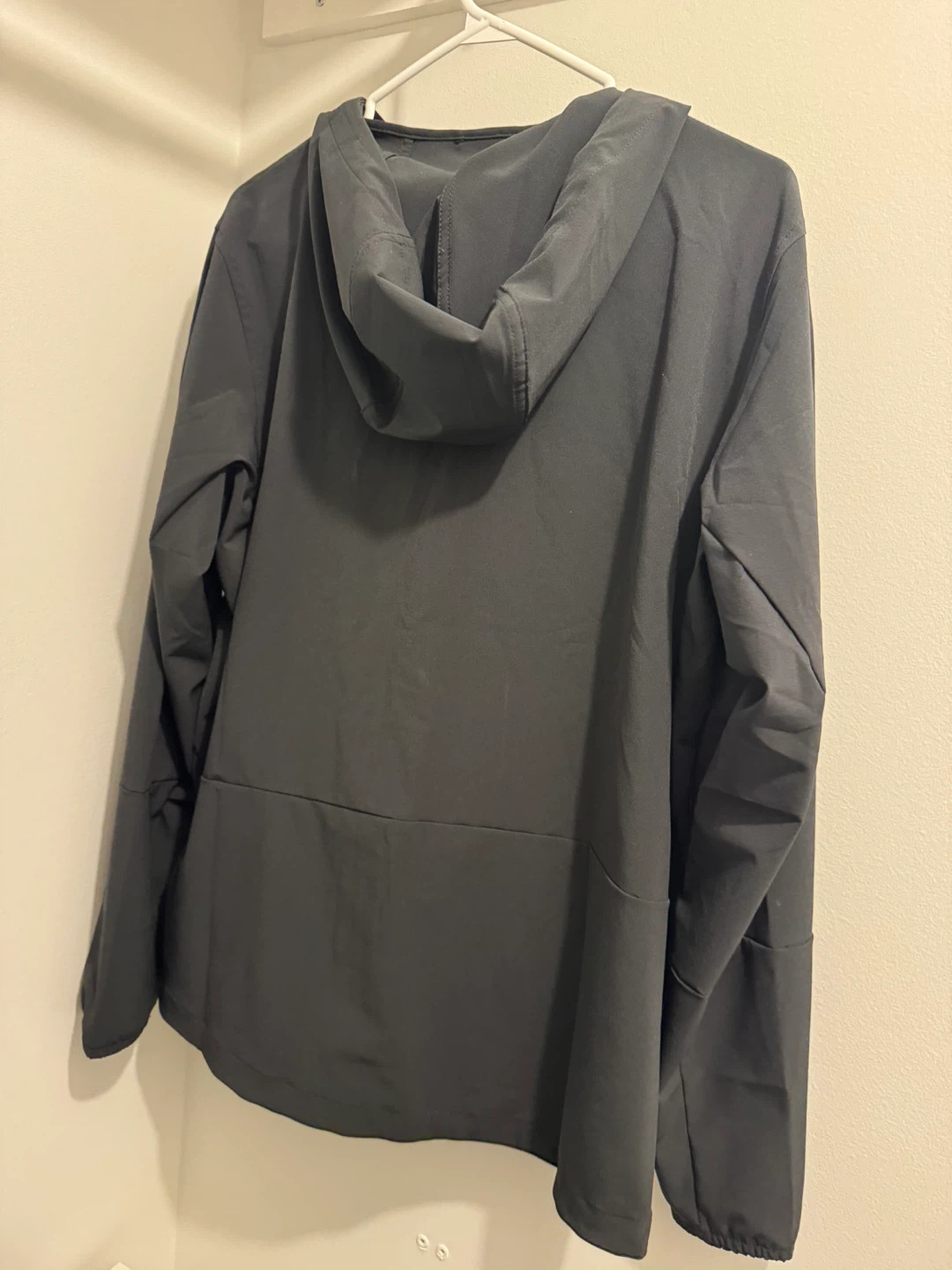 Brand new Black nike hoodie size medium for sale - photo 4