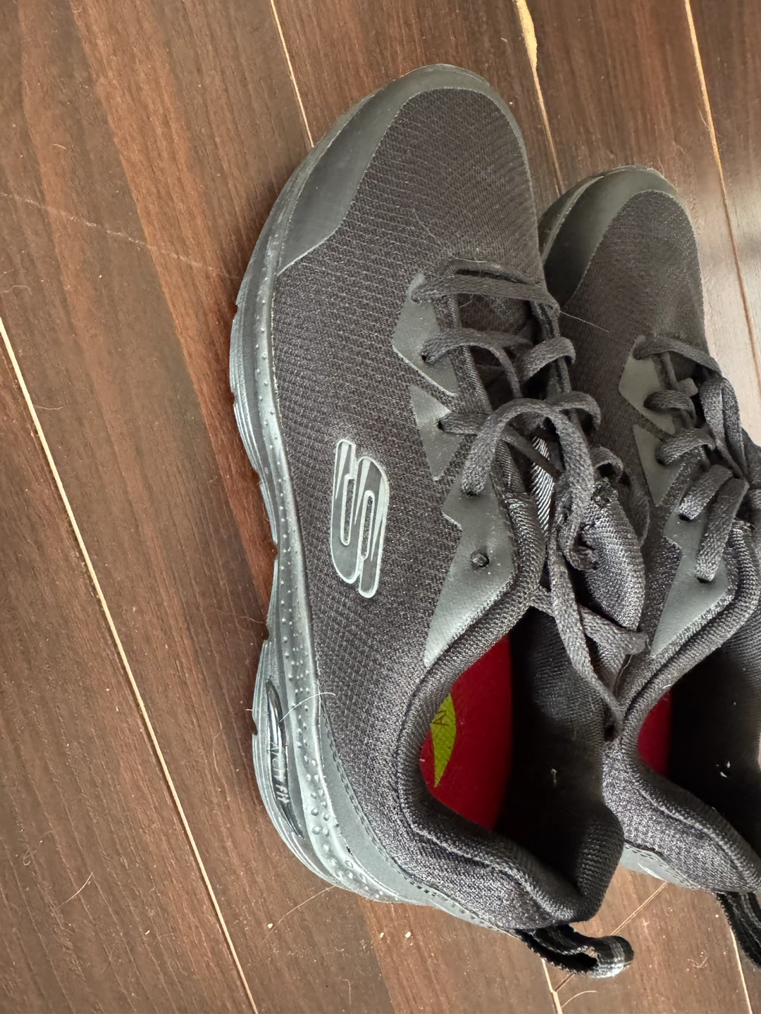 Skechers Arch Fit Black Sneakers