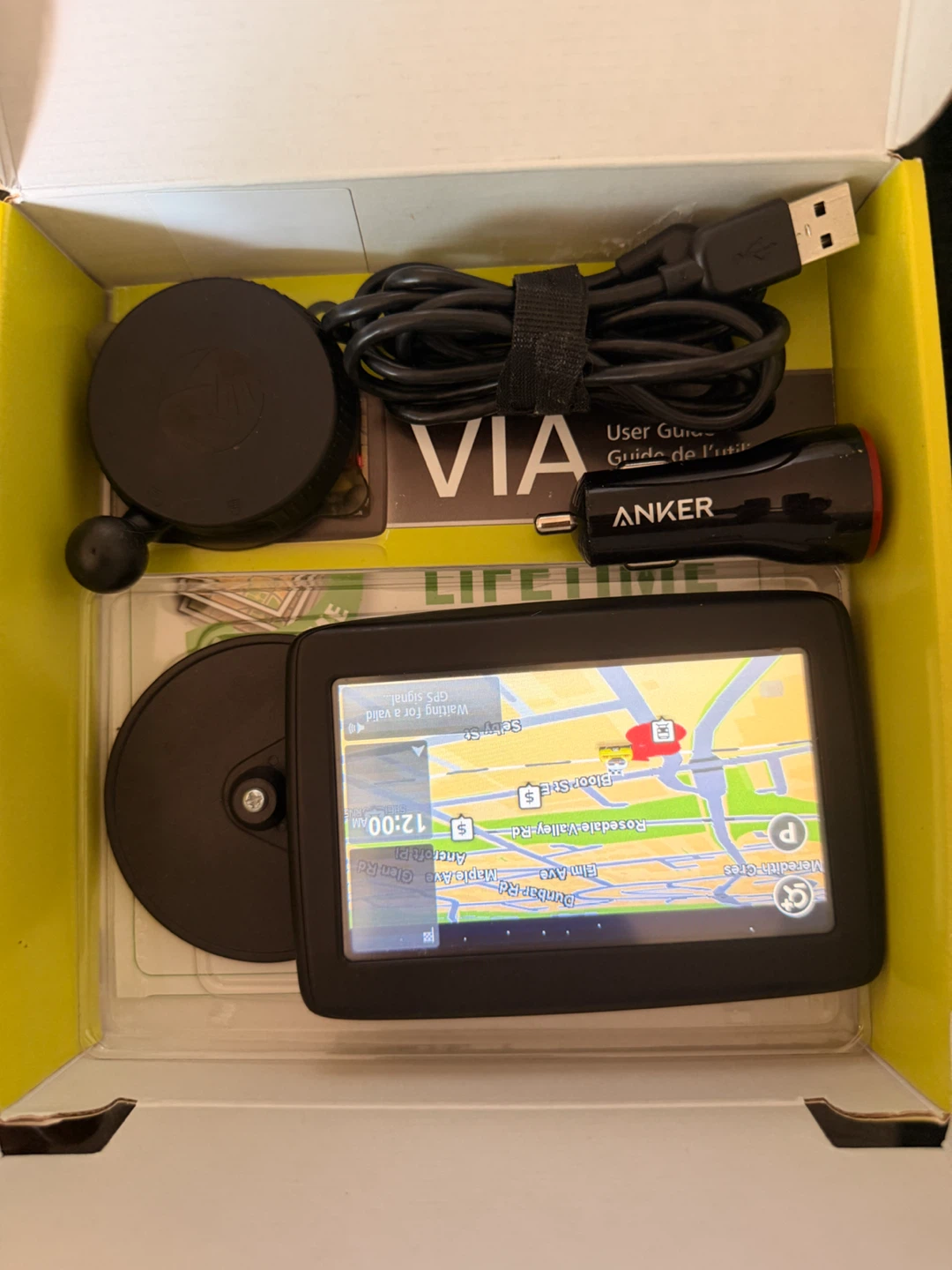 TomTom VIA 1405TM GPS Navigator with Lifetime Maps & Traffic - photo 3