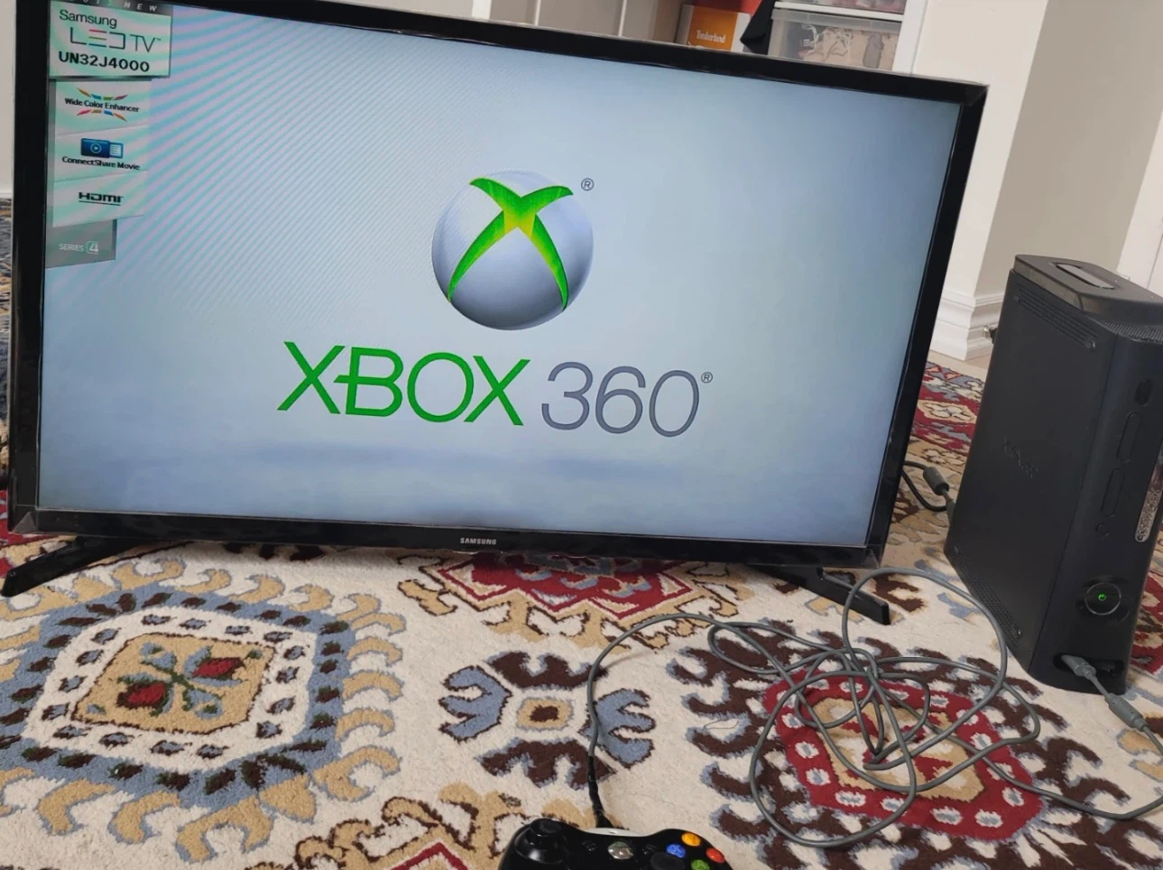 Xbox 360 Console with Samsung TV - photo 2