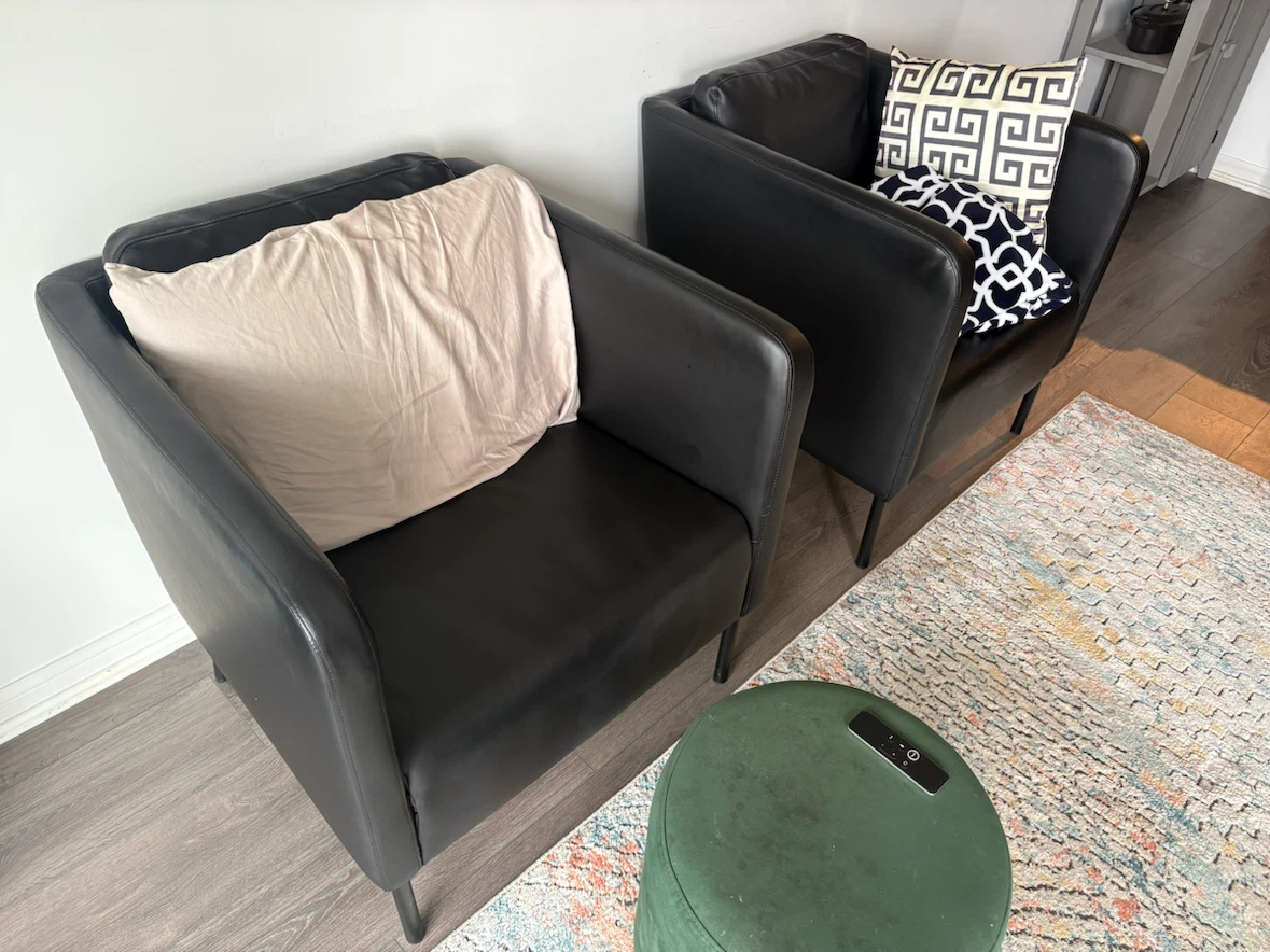 Selling sofa - photo 2