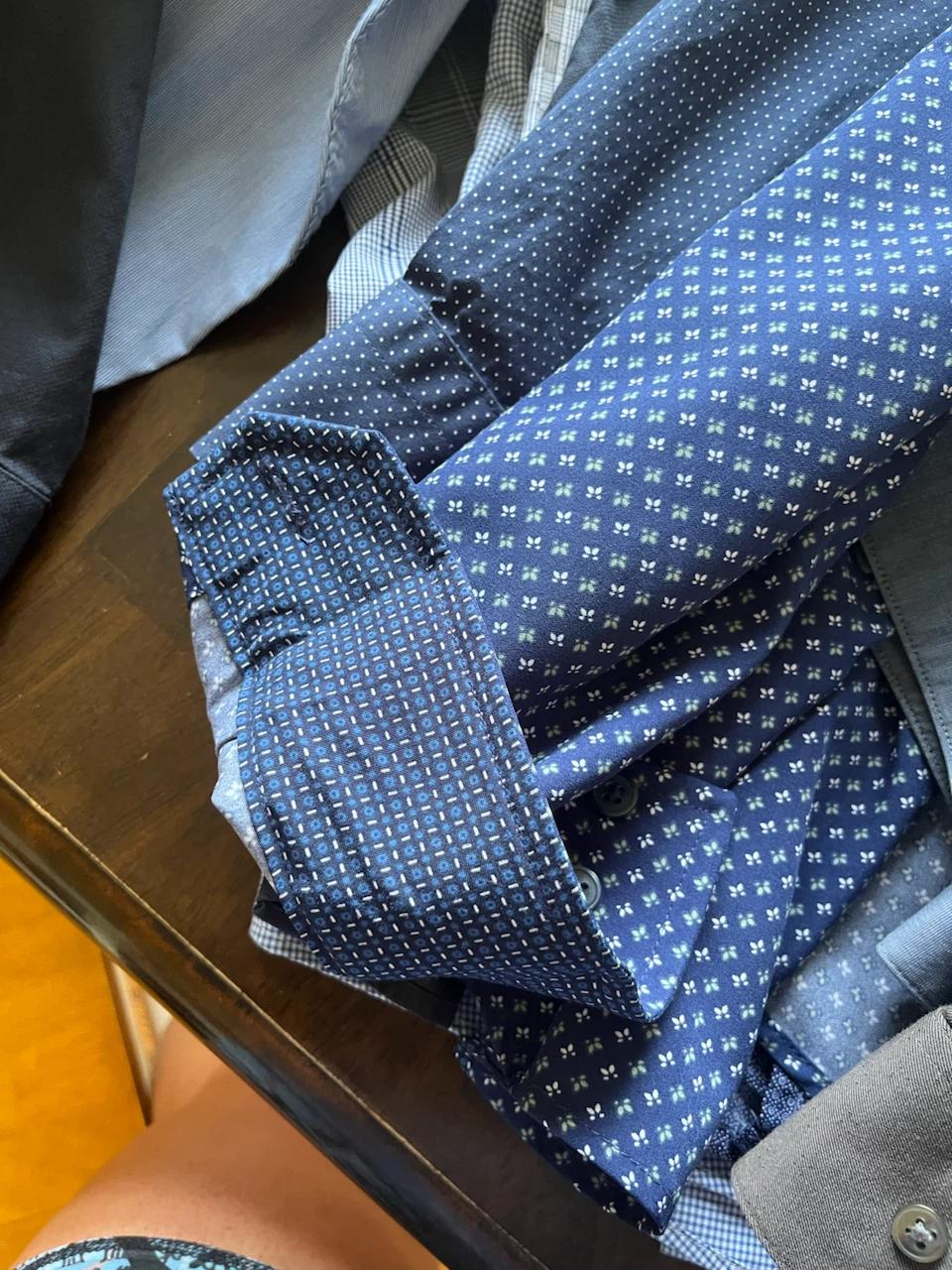 Over 50 Men’s Dress Shirts - photo 4