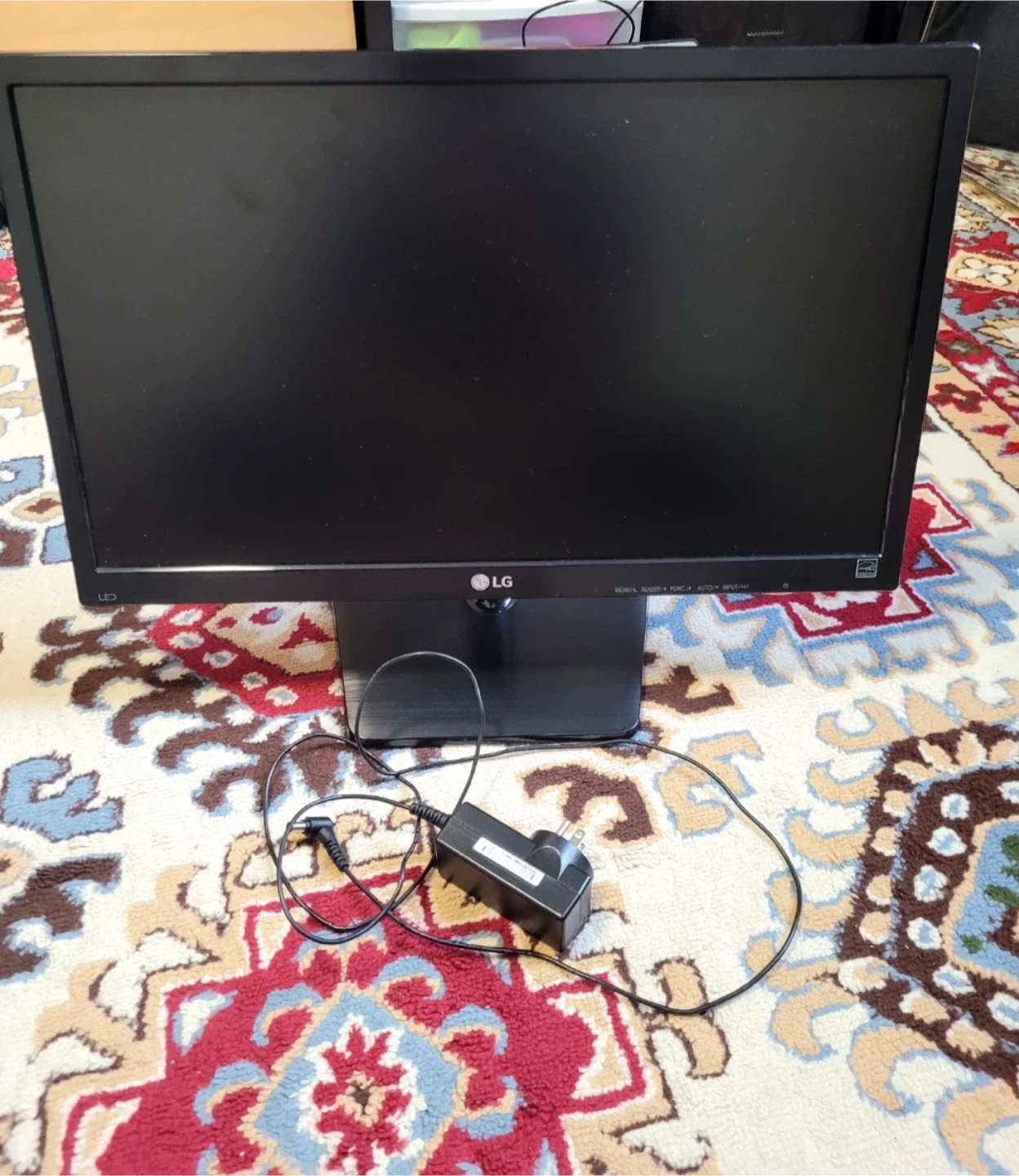 LG 22M37D Computer Monitor