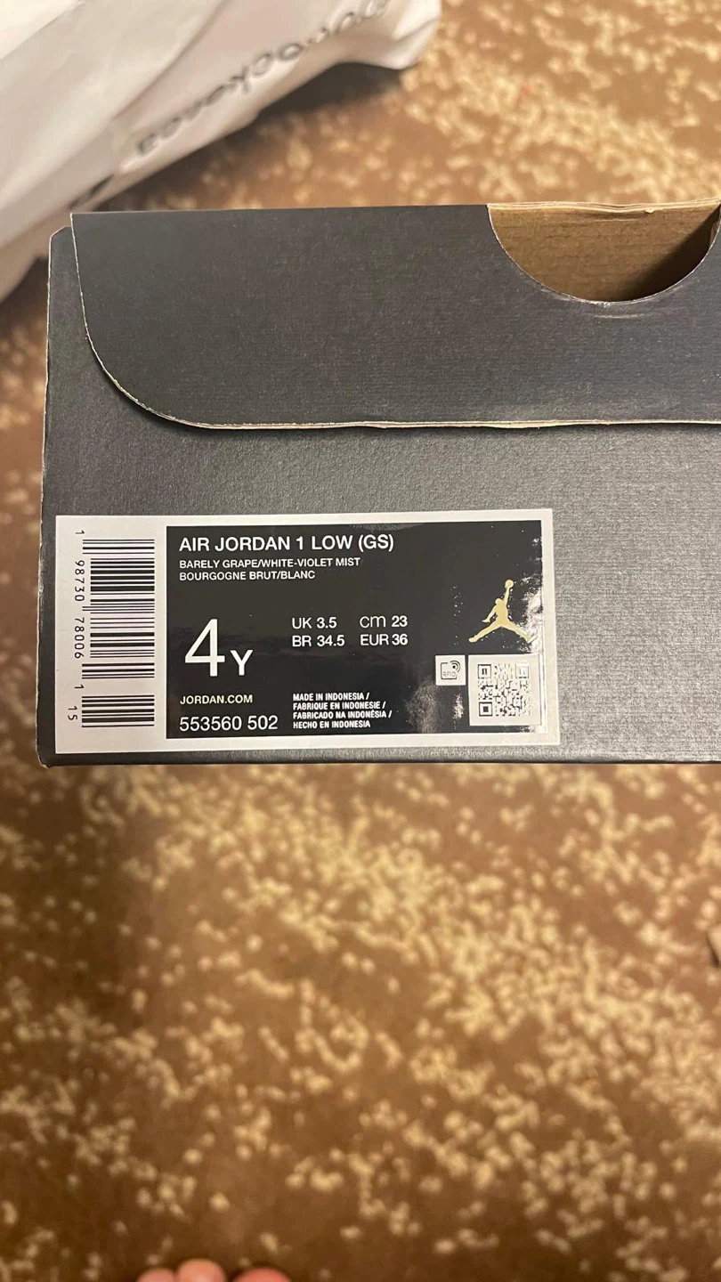 Air Jordan 1 Low - photo 2