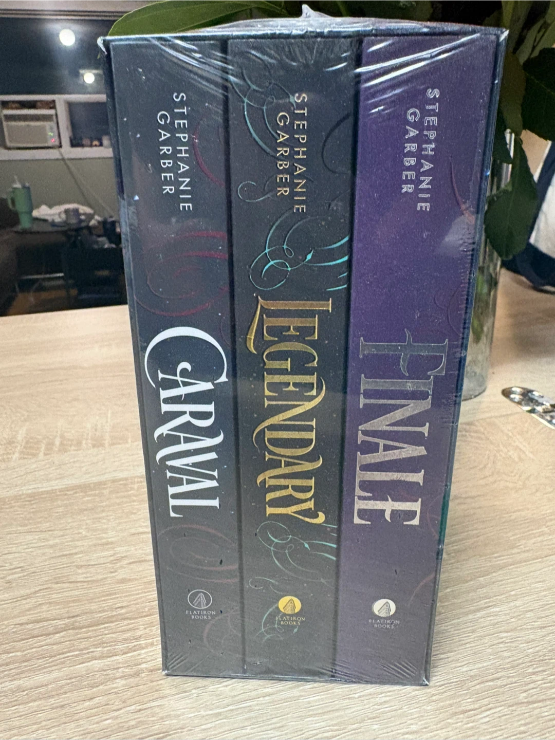 Caraval Series Box Set - photo 2
