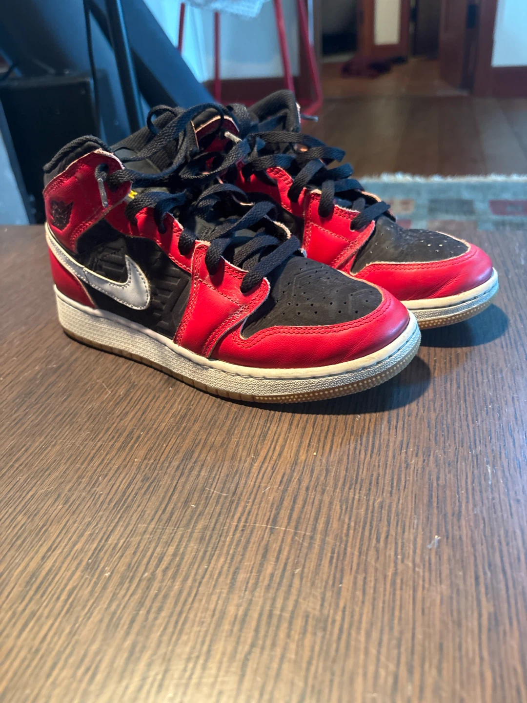 Air Jordan 1 Mid christmases - photo 2