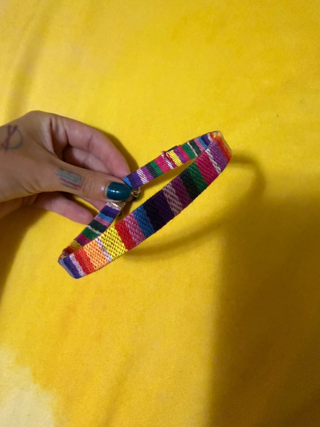 Rainbow choker