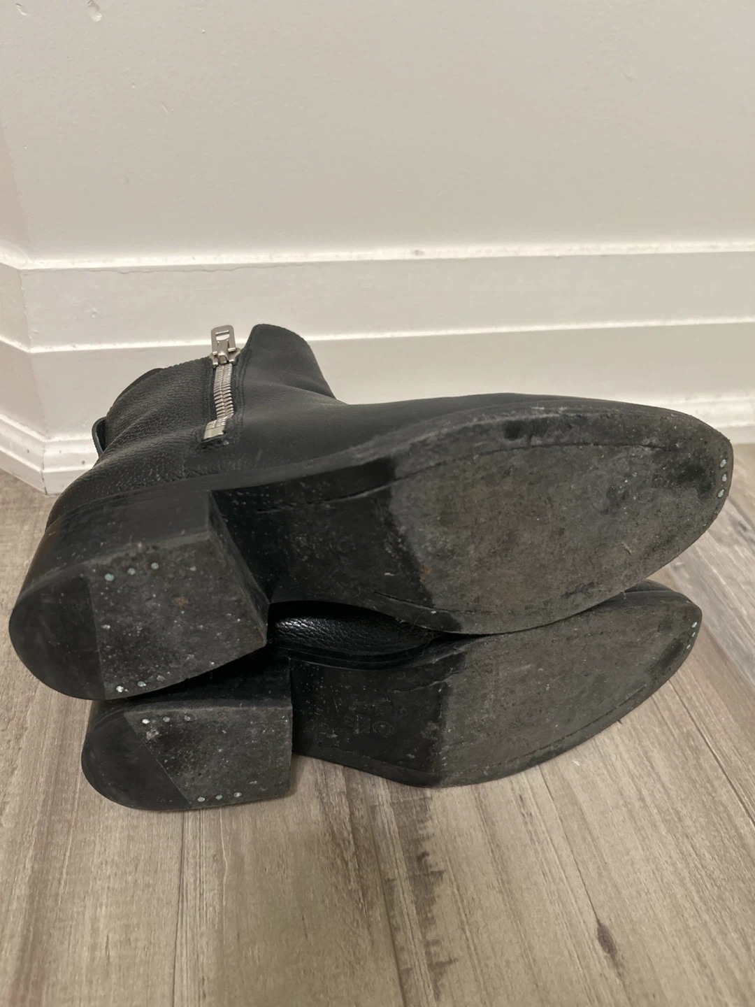 Phillip Lim Black zipper leather ankle boots - photo 4