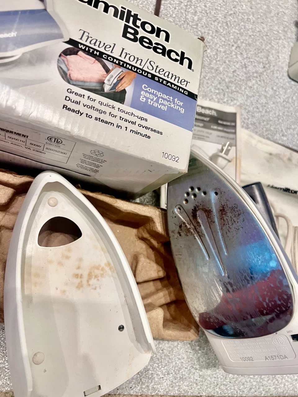 Hamilton Beach Travel Iron/Steamer 10092 - photo 4