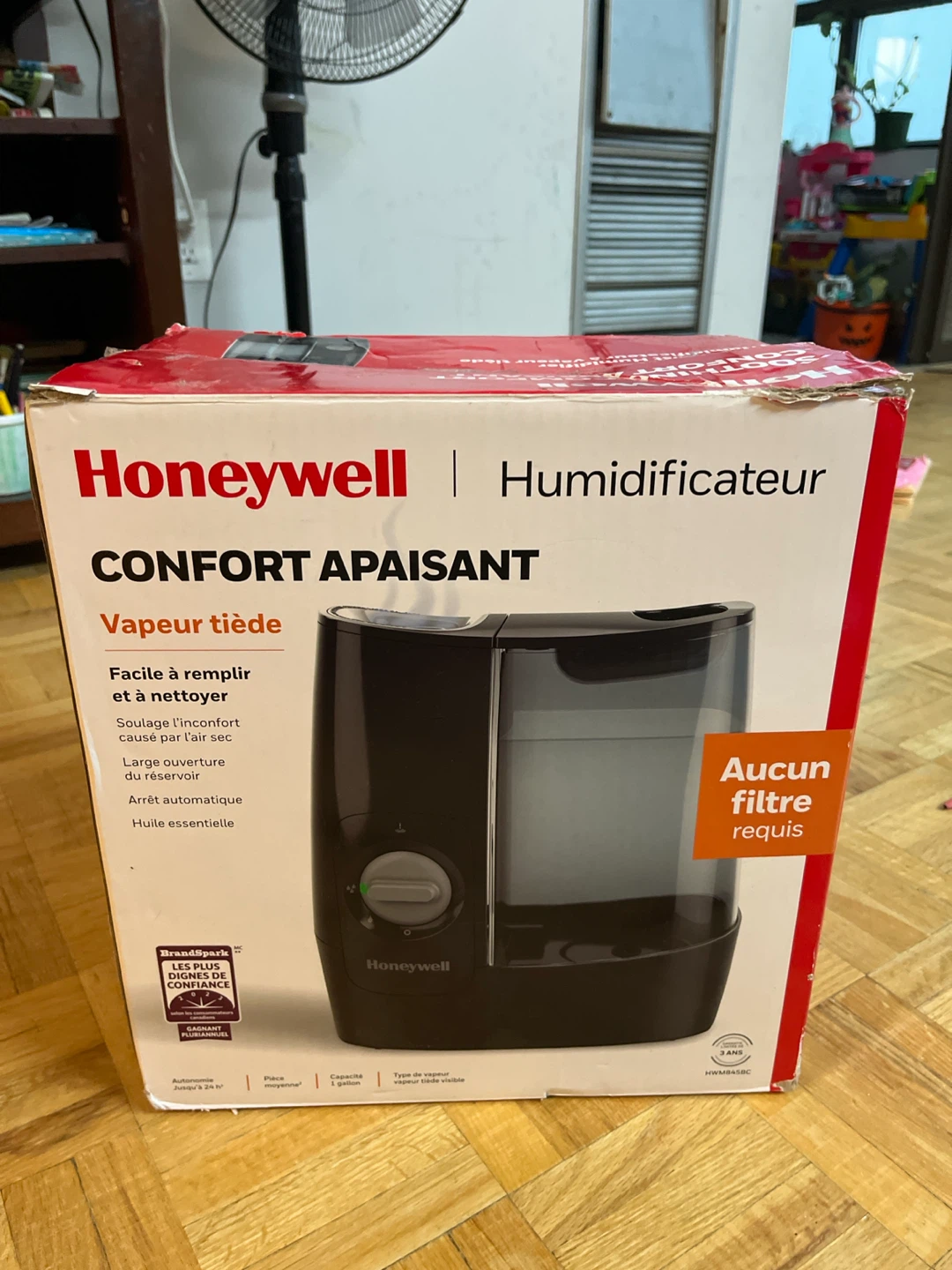 Not used open box Honeywell Warm Moisture Humidifier HWM845BC
