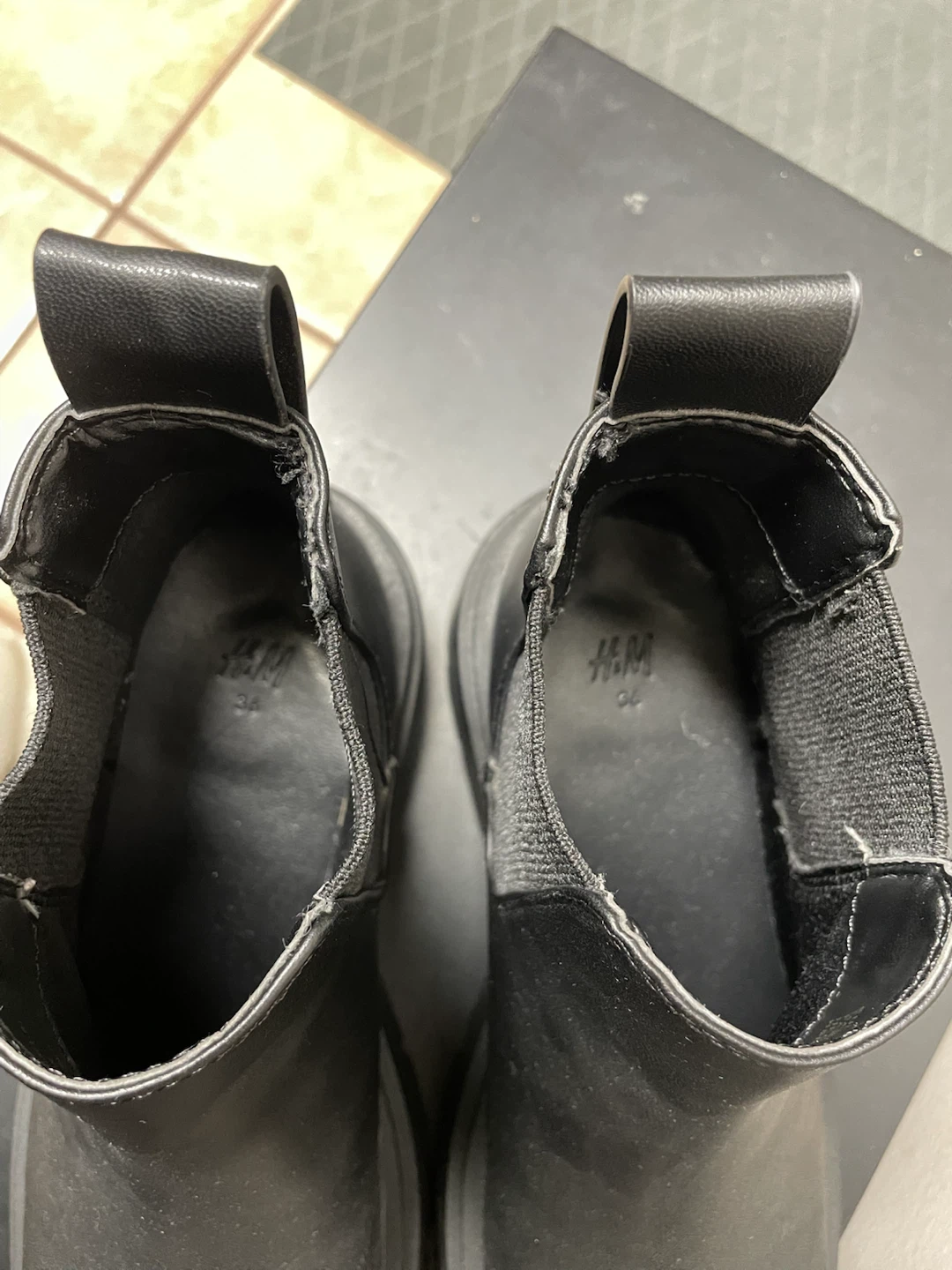 Black H&M Platform Chelsea Boots - photo 5