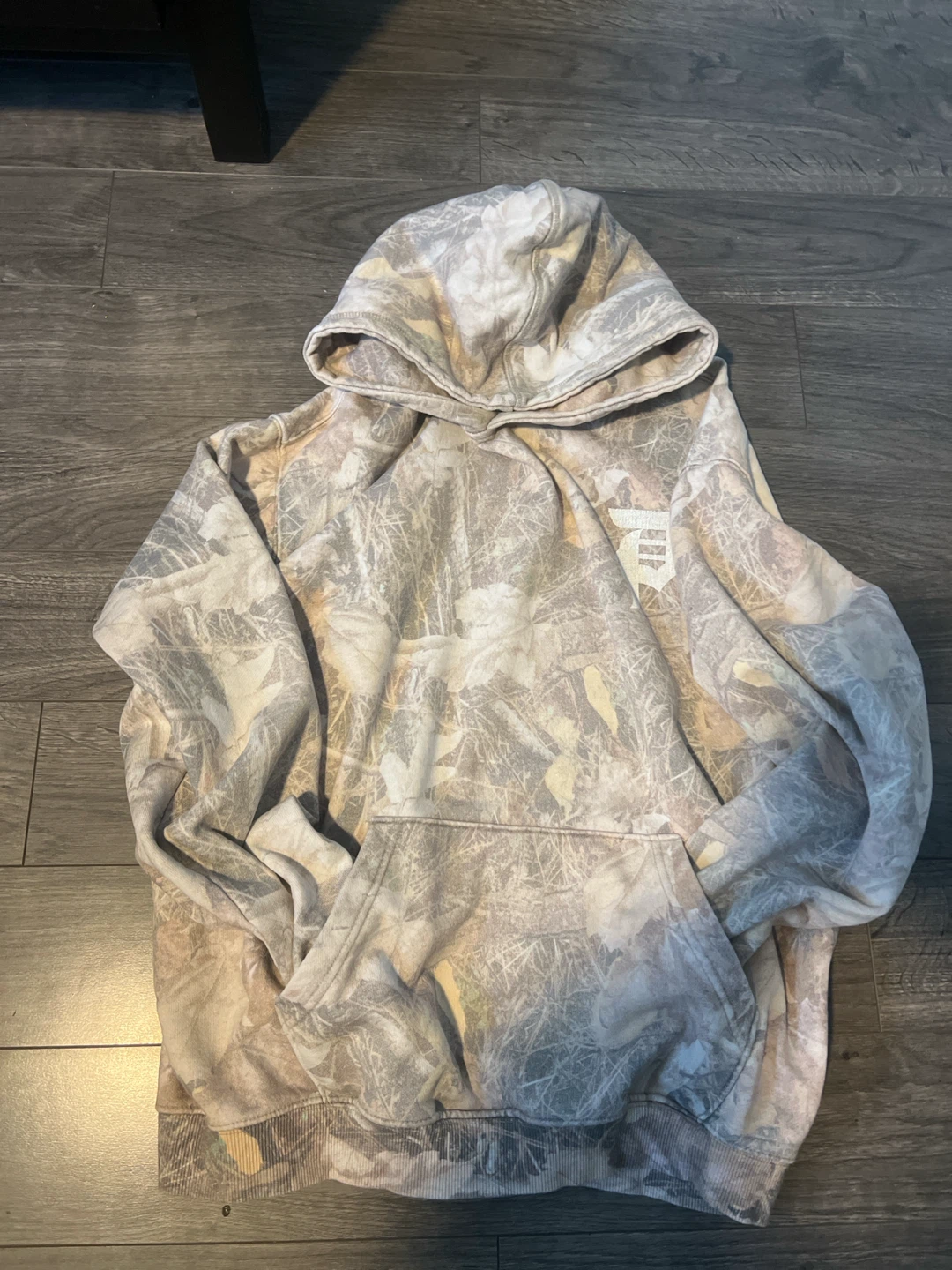 Primitive Camo Hoodie (large)