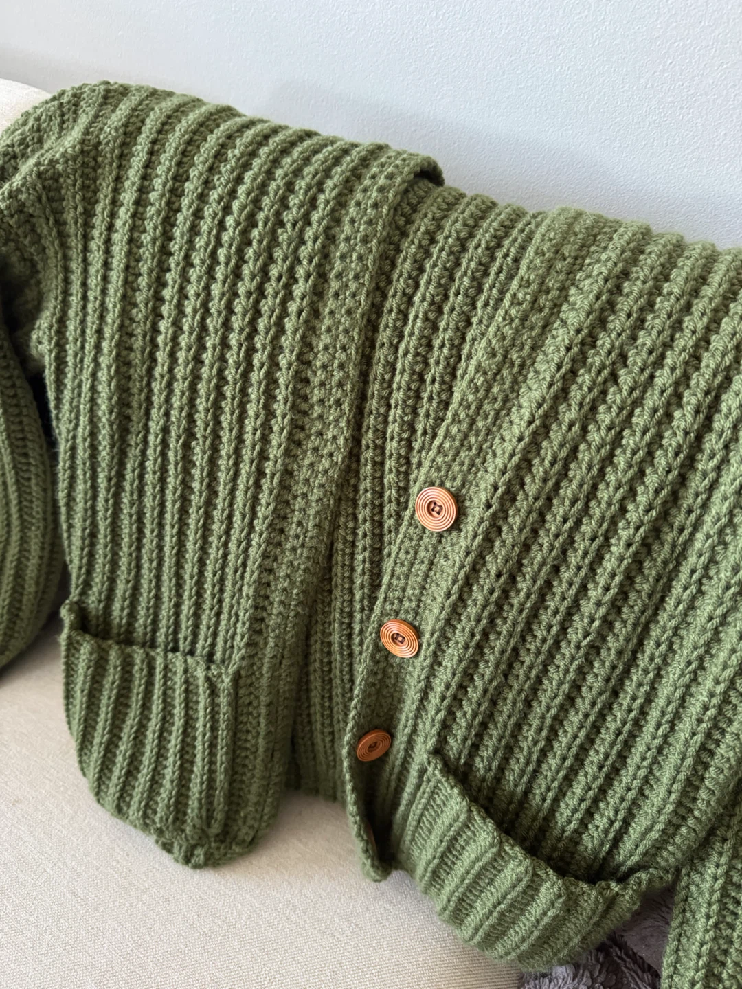 Handmade Olive Green Crochet Cardigan - photo 3