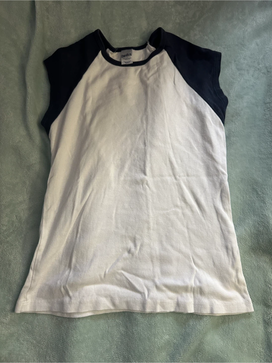 Assorted Clothing Bundle - photo 2