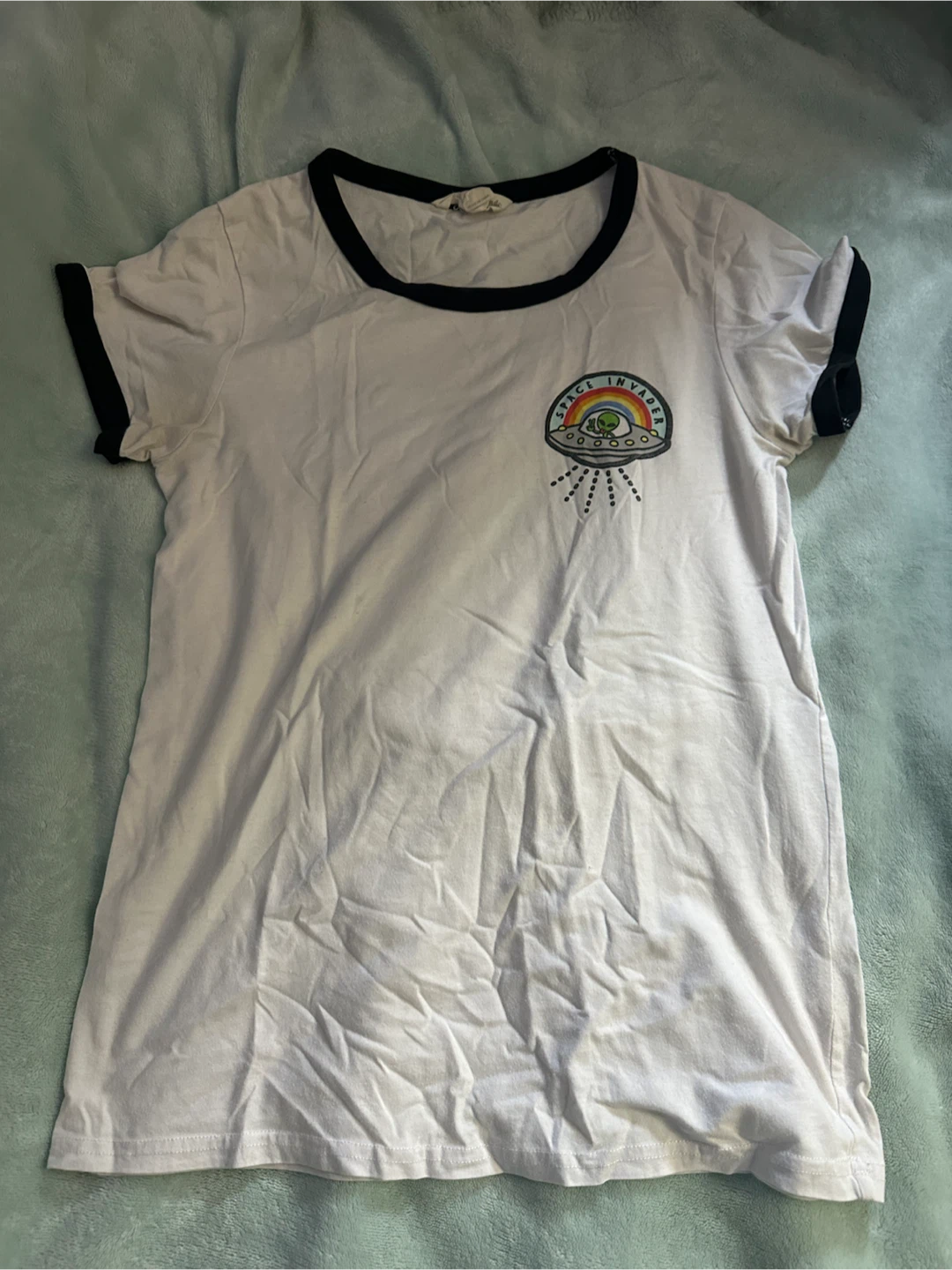 Assorted Clothing Bundle - photo 3