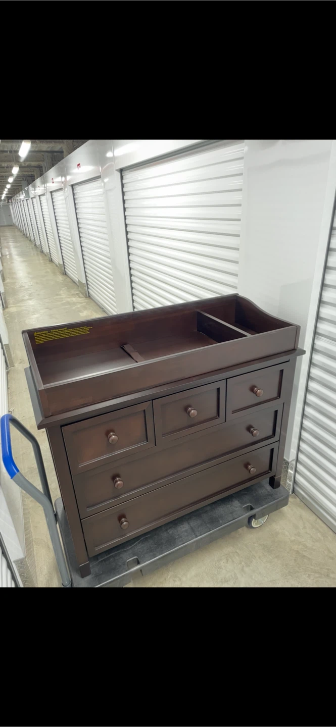 Changing Table Dresser - photo 2