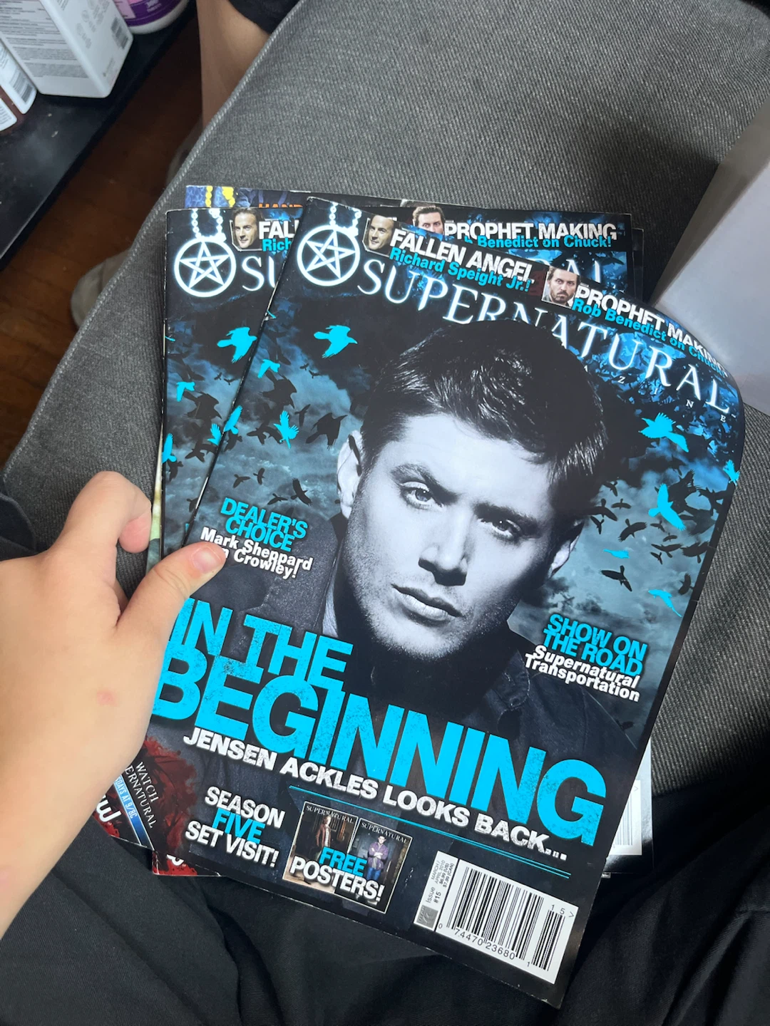 Supernatural collectors magazine - photo 2