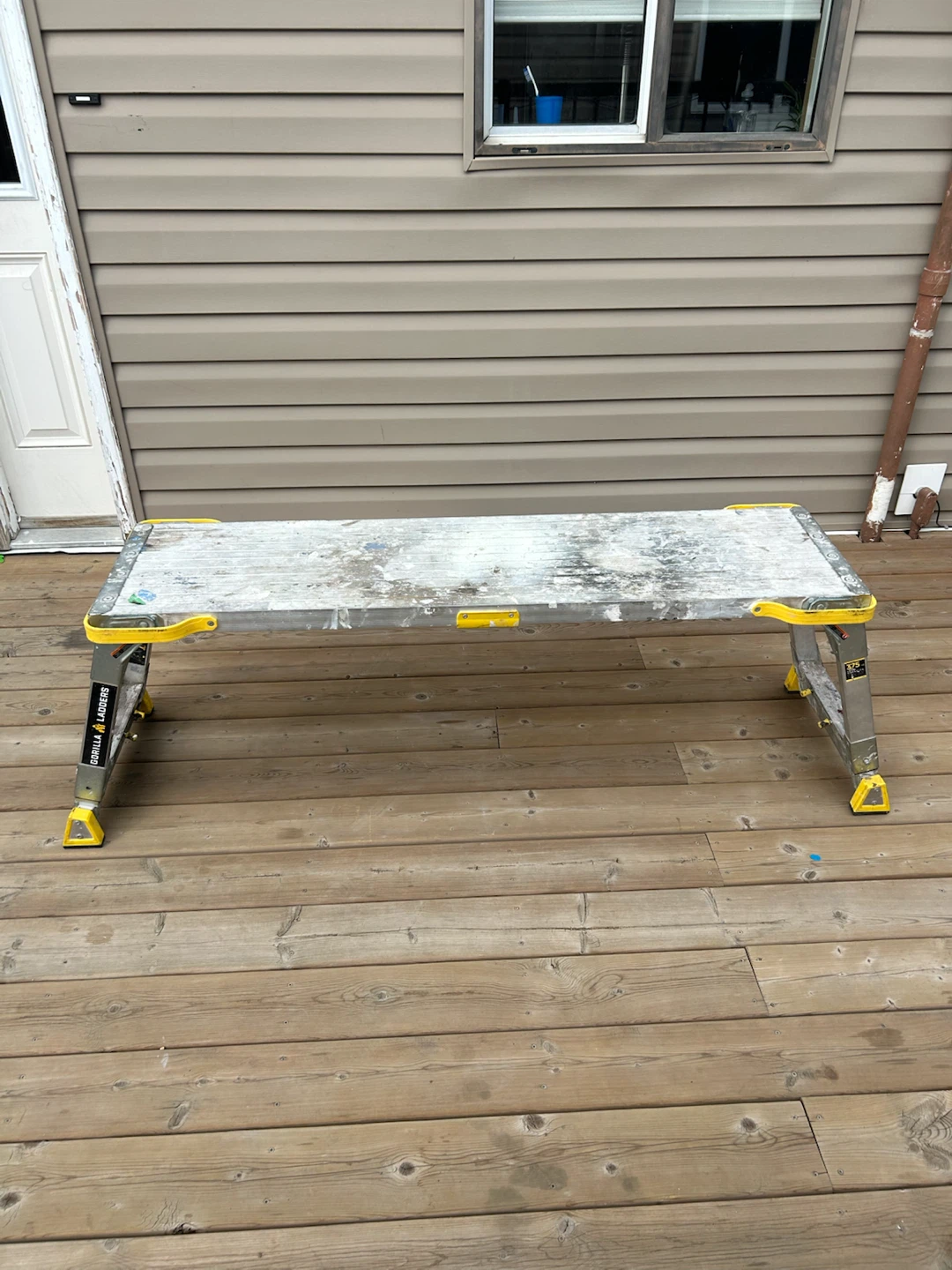 Gorilla Ladders Adjustable Work Platform