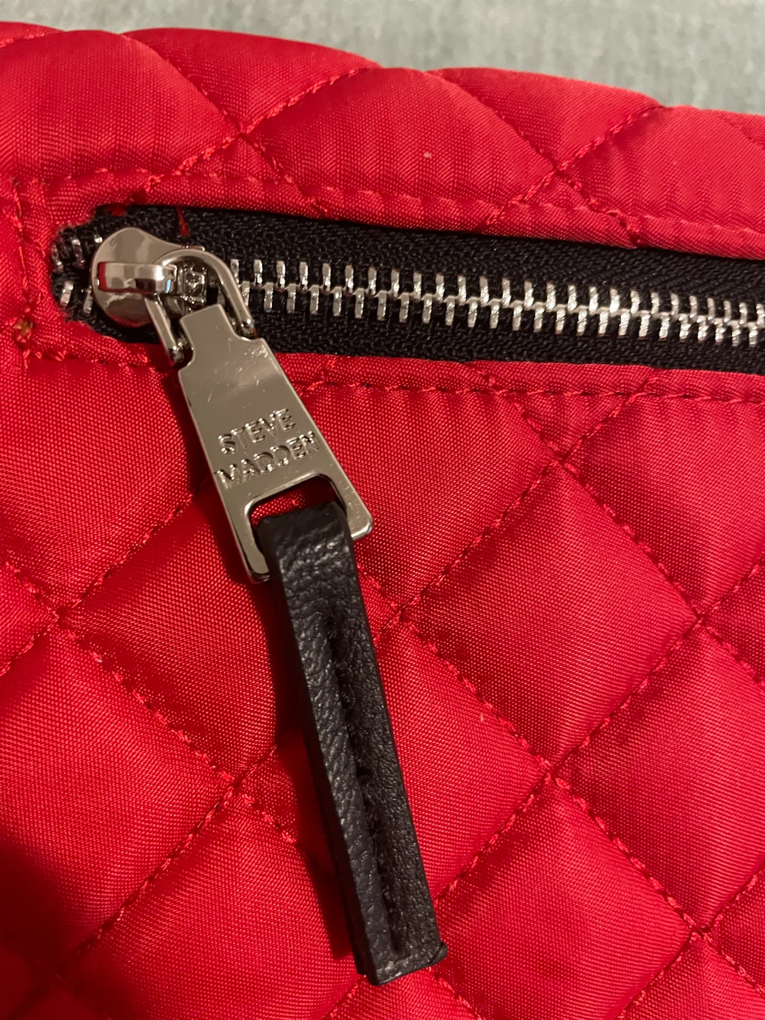 Steve Madden Quilted Red Crossbody Bag - photo 5