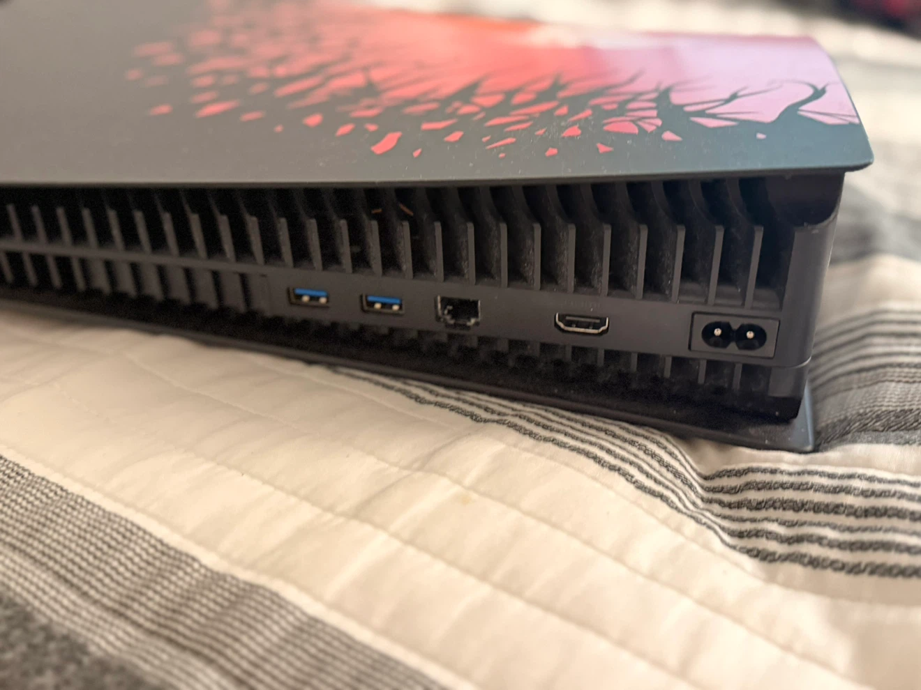 Sony PS5 Marvel's Spider-Man 2 Limited Edition Console - photo 4