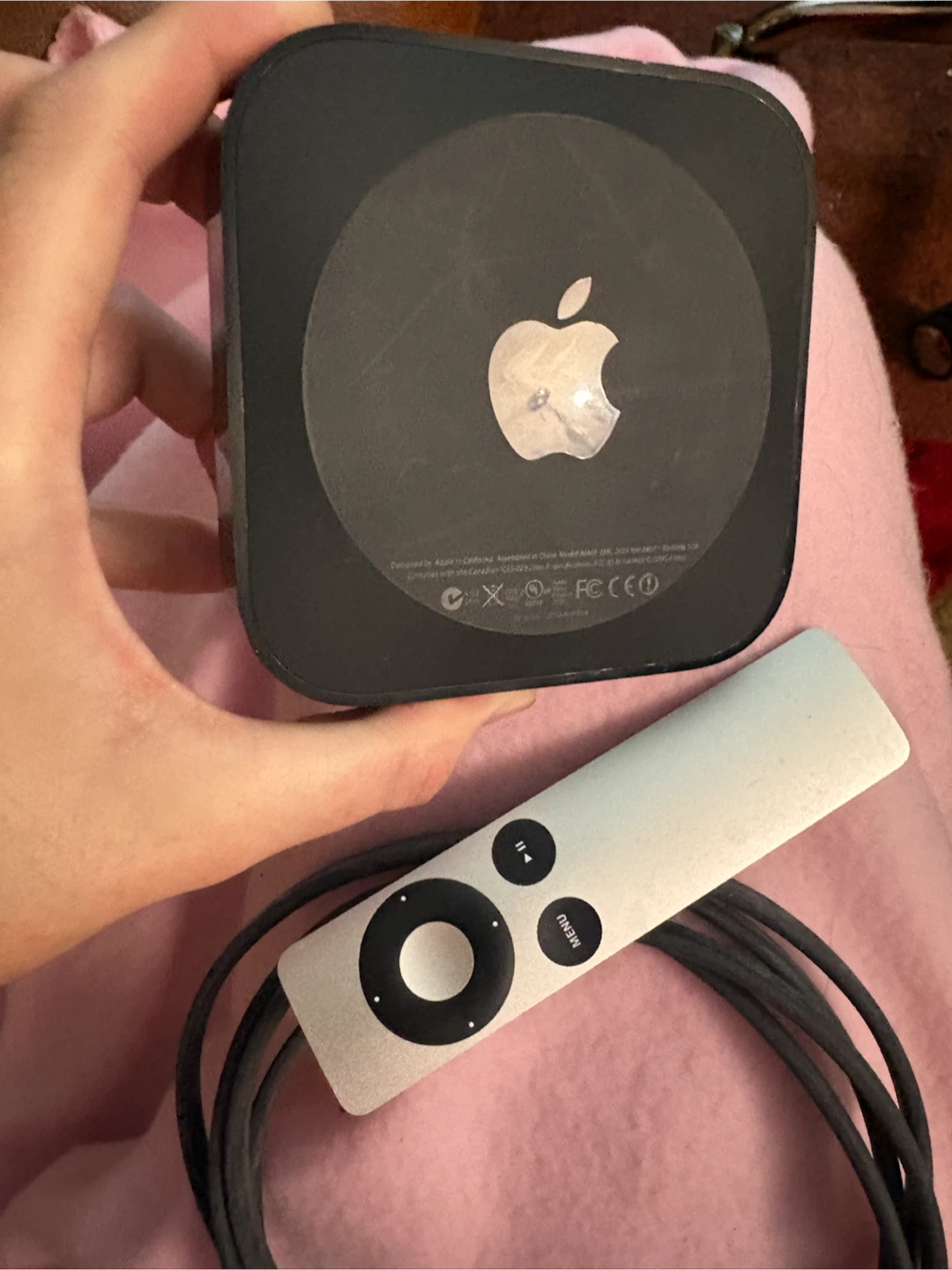 Apple TV 3rd Gen. (A1427/A1469) & Apple Remote