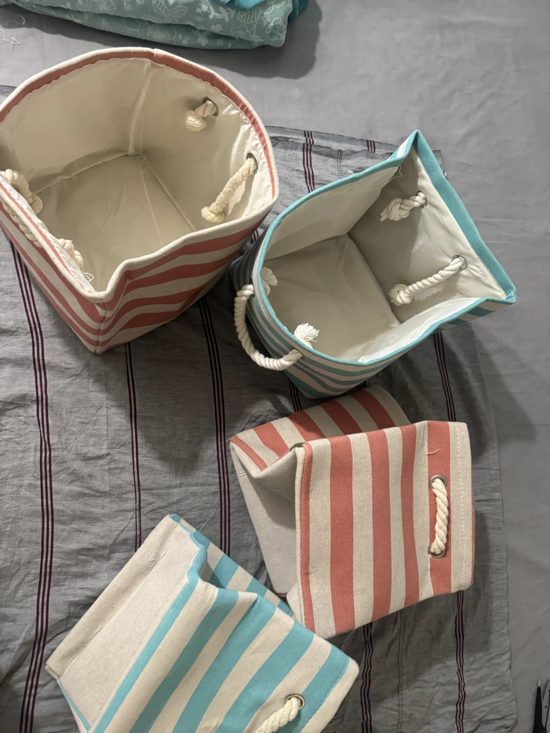 Set of 4 Striped Storage Baskets - photo 2