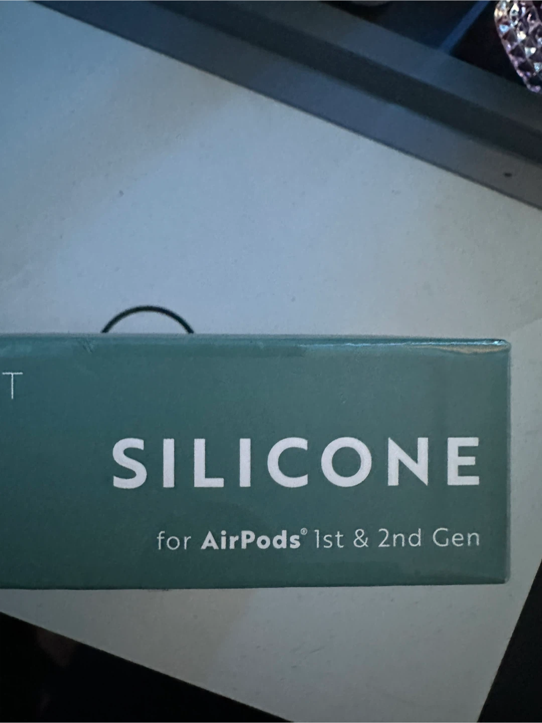 ESTUCHE PARA AIRPODS - photo 3