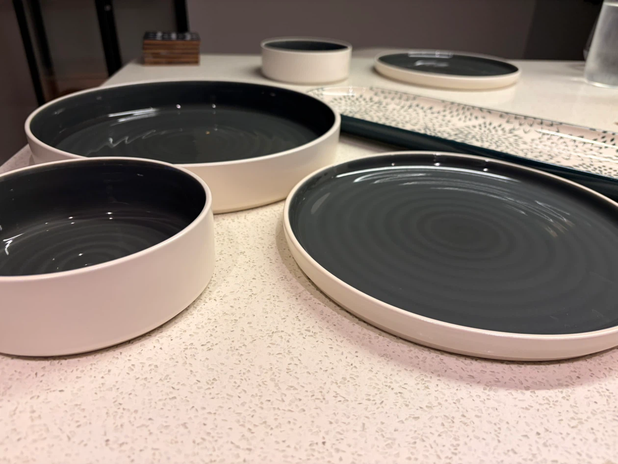 Ceramic Dinnerware Set + IKEA Serving Board - photo 3