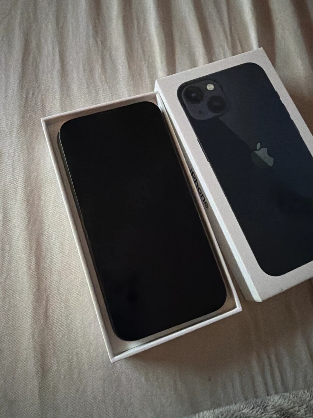 Apple iPhone 13 Black - photo 4