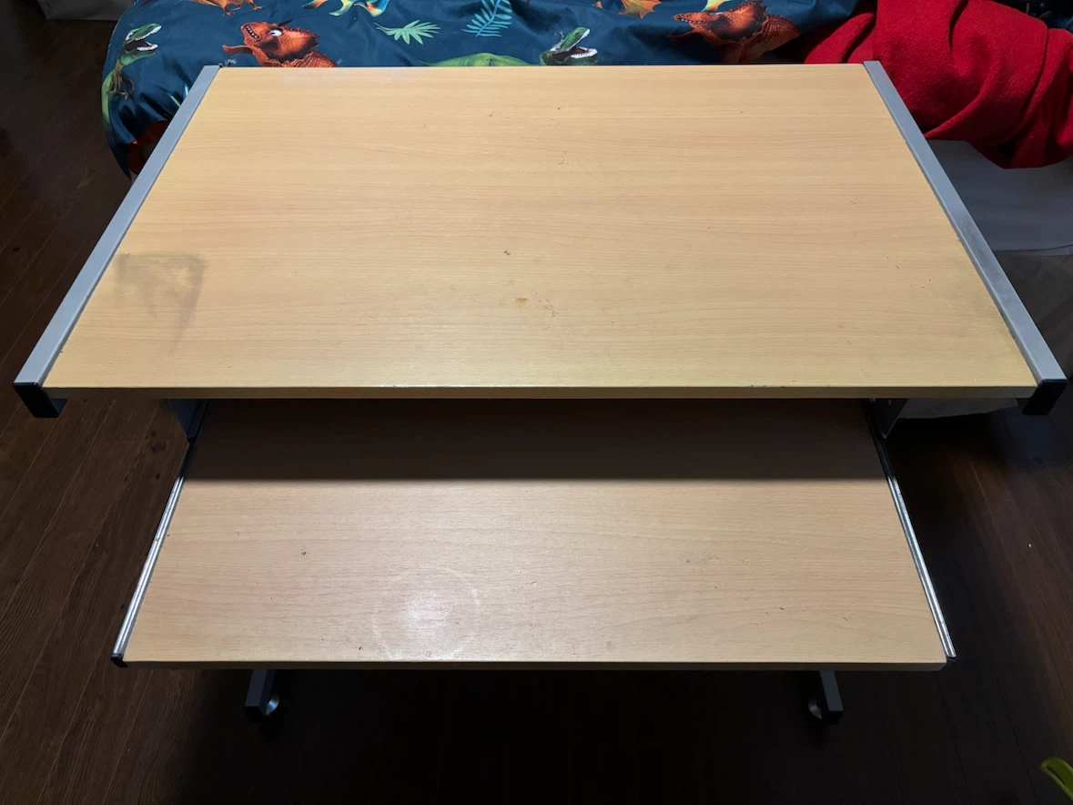 Desk with Pull-Out Keyboard Tray - photo 2