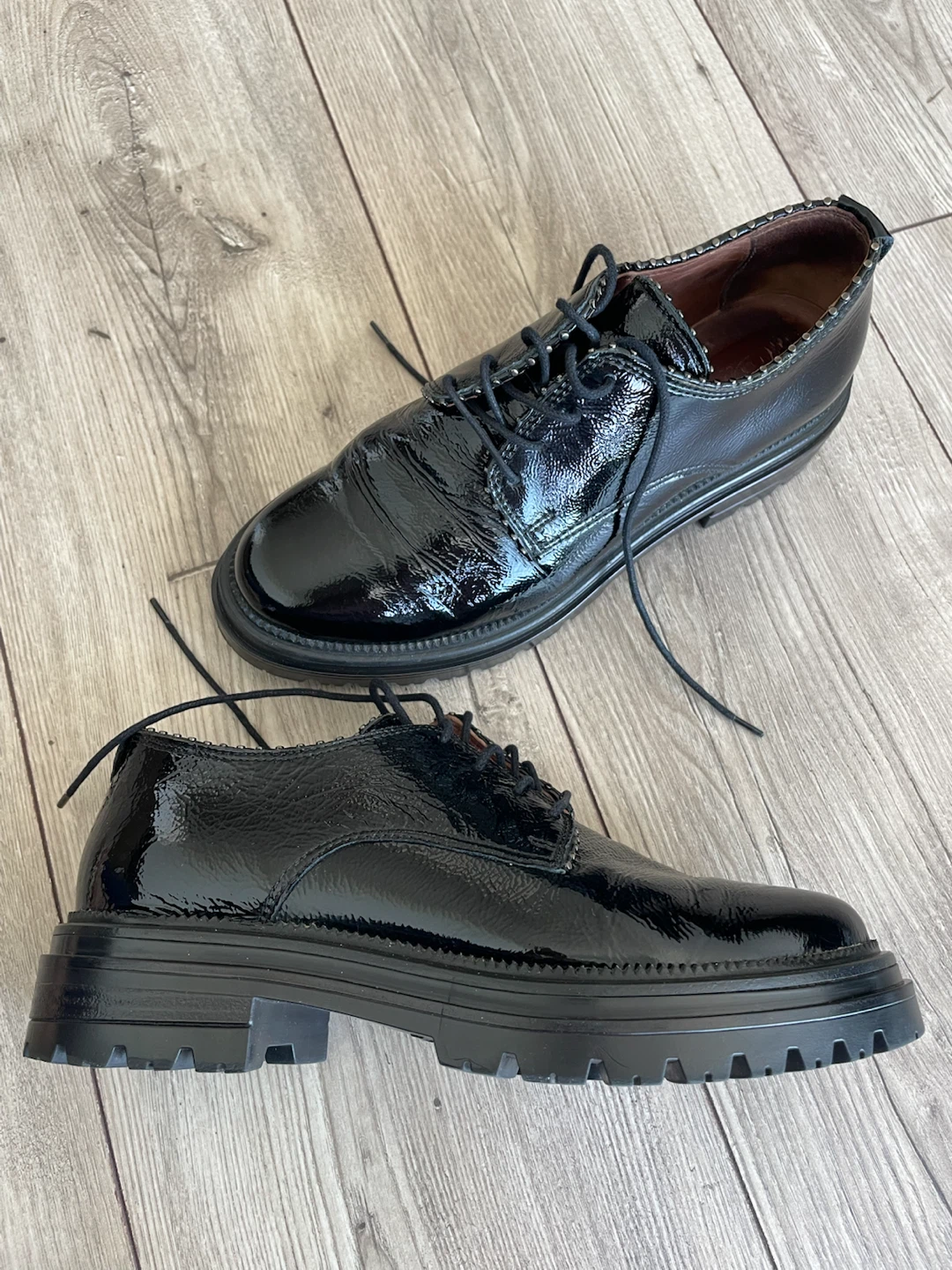 Browns Black Patent Leather Lace-Up Shoes - photo 2