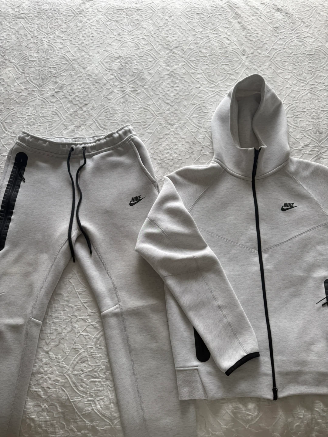 Nike Tech Fleece Set