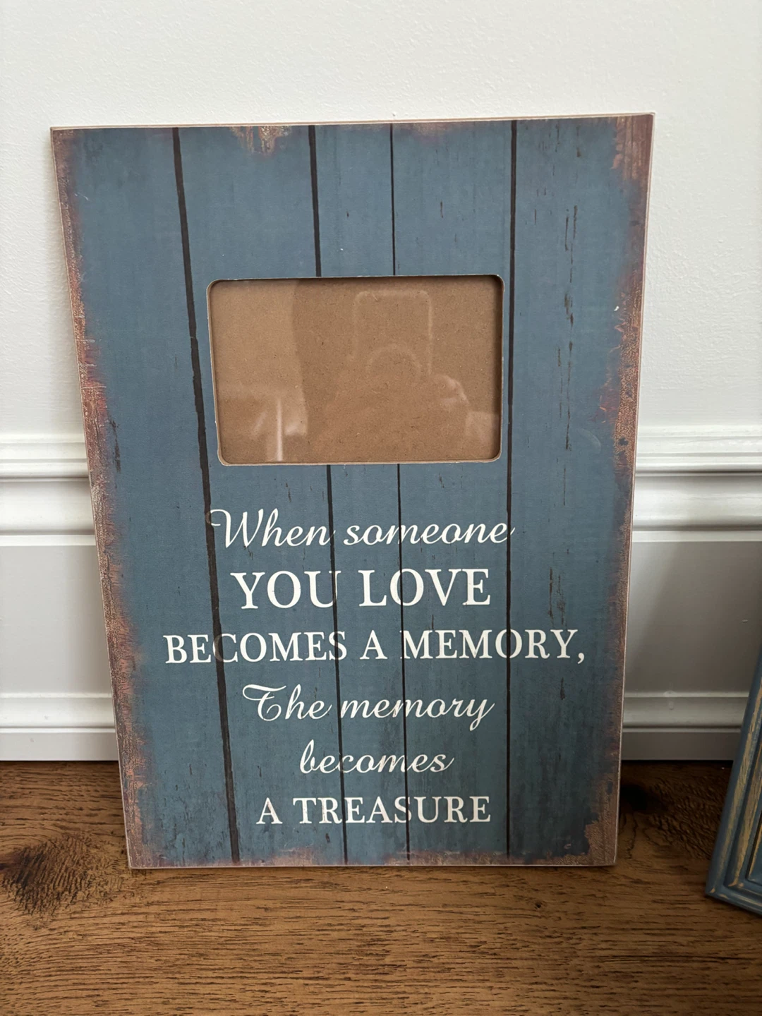 Eaton Edition Photo Frames and Wall Plaque - photo 4